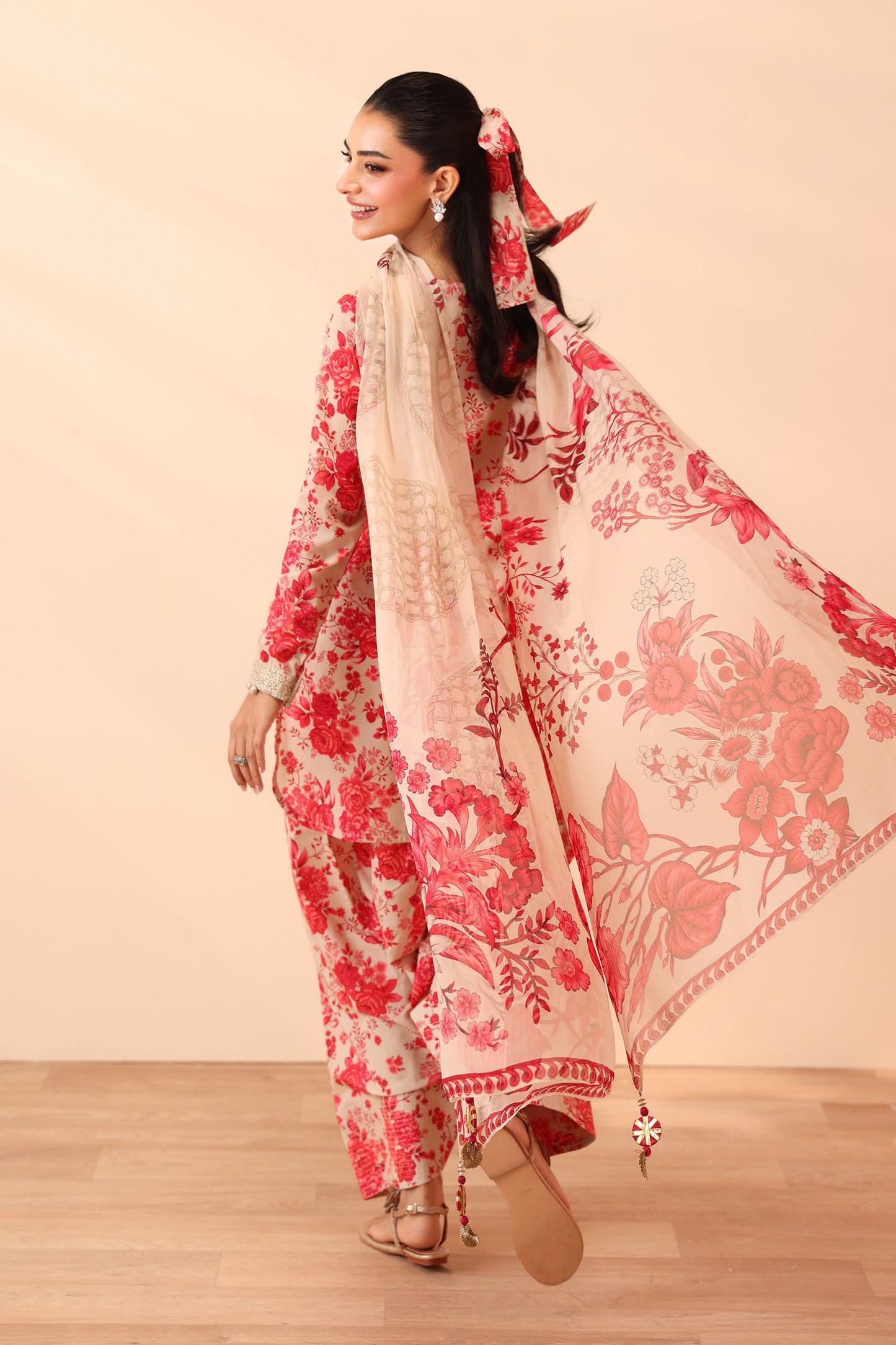 3 Piece Embroidered Lawn Suit