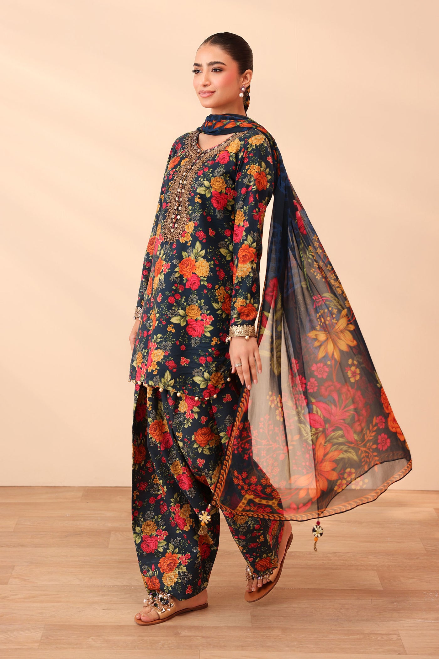 3 Piece Embroidered Lawn Suit