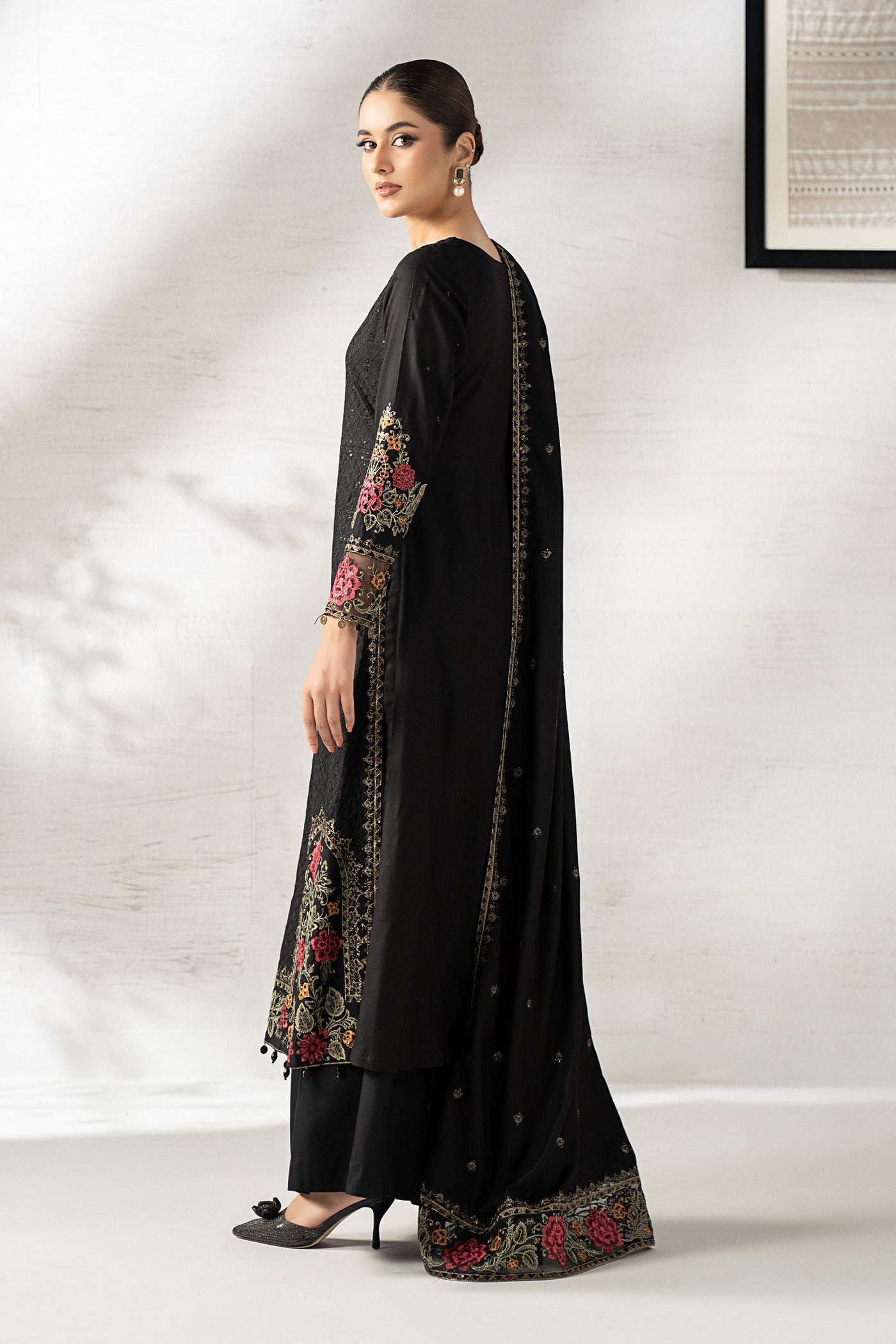 3 Piece Embroidered Linen Suit