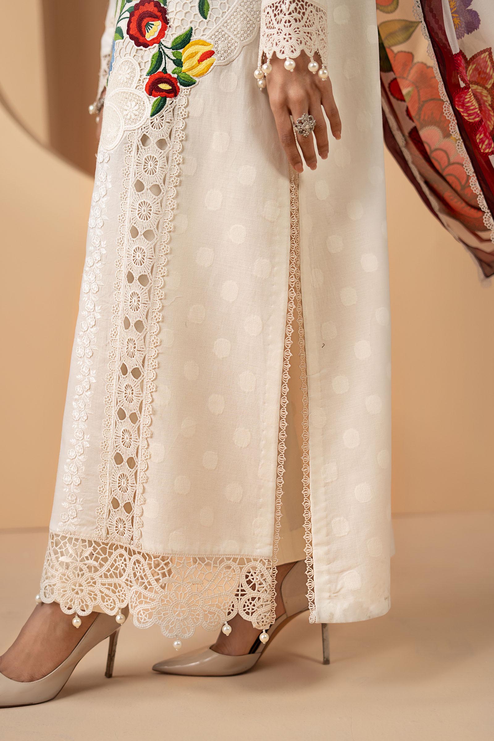 3 Piece Embroidered Jacquard Lawn Suit