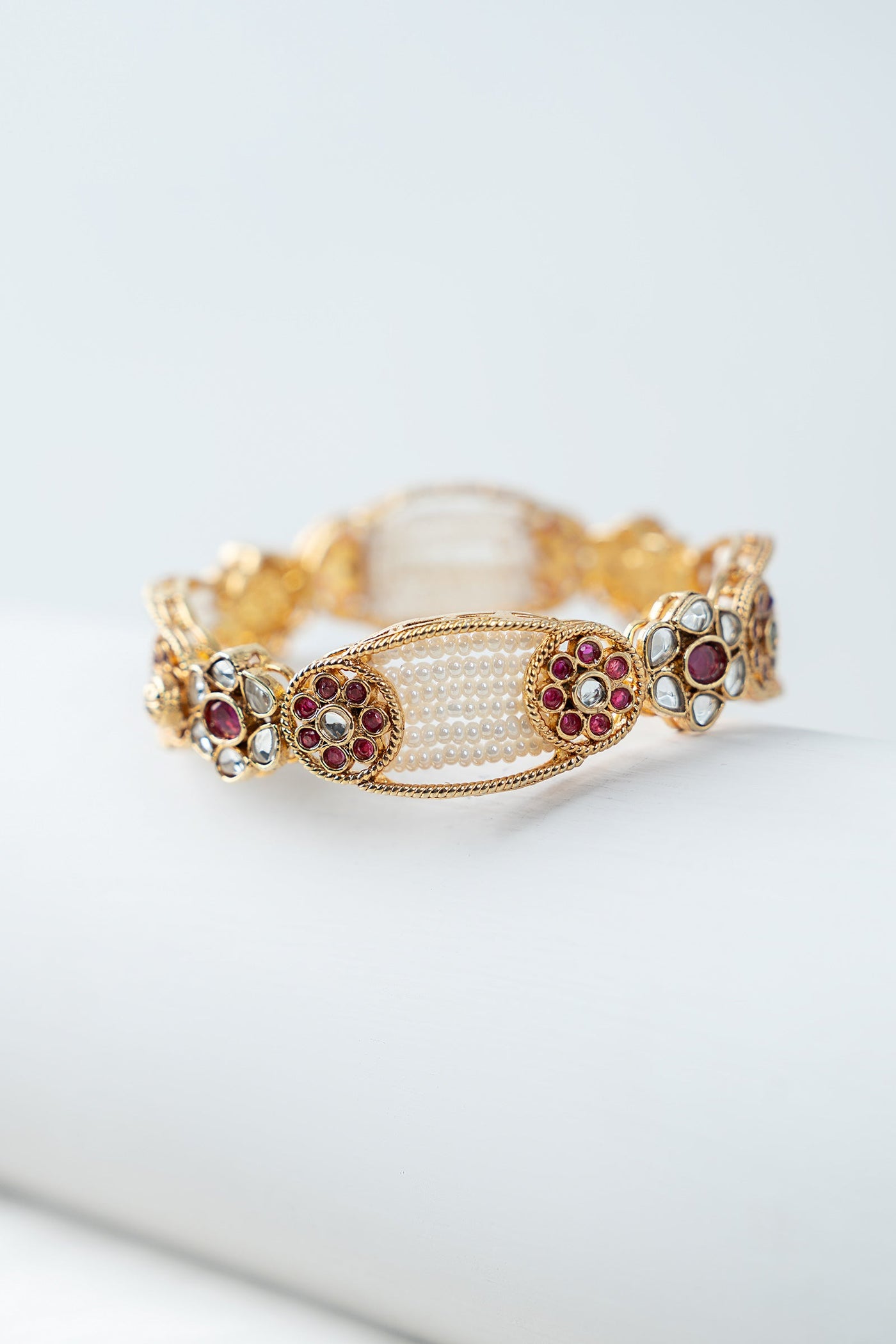 Riwaaz Bangle