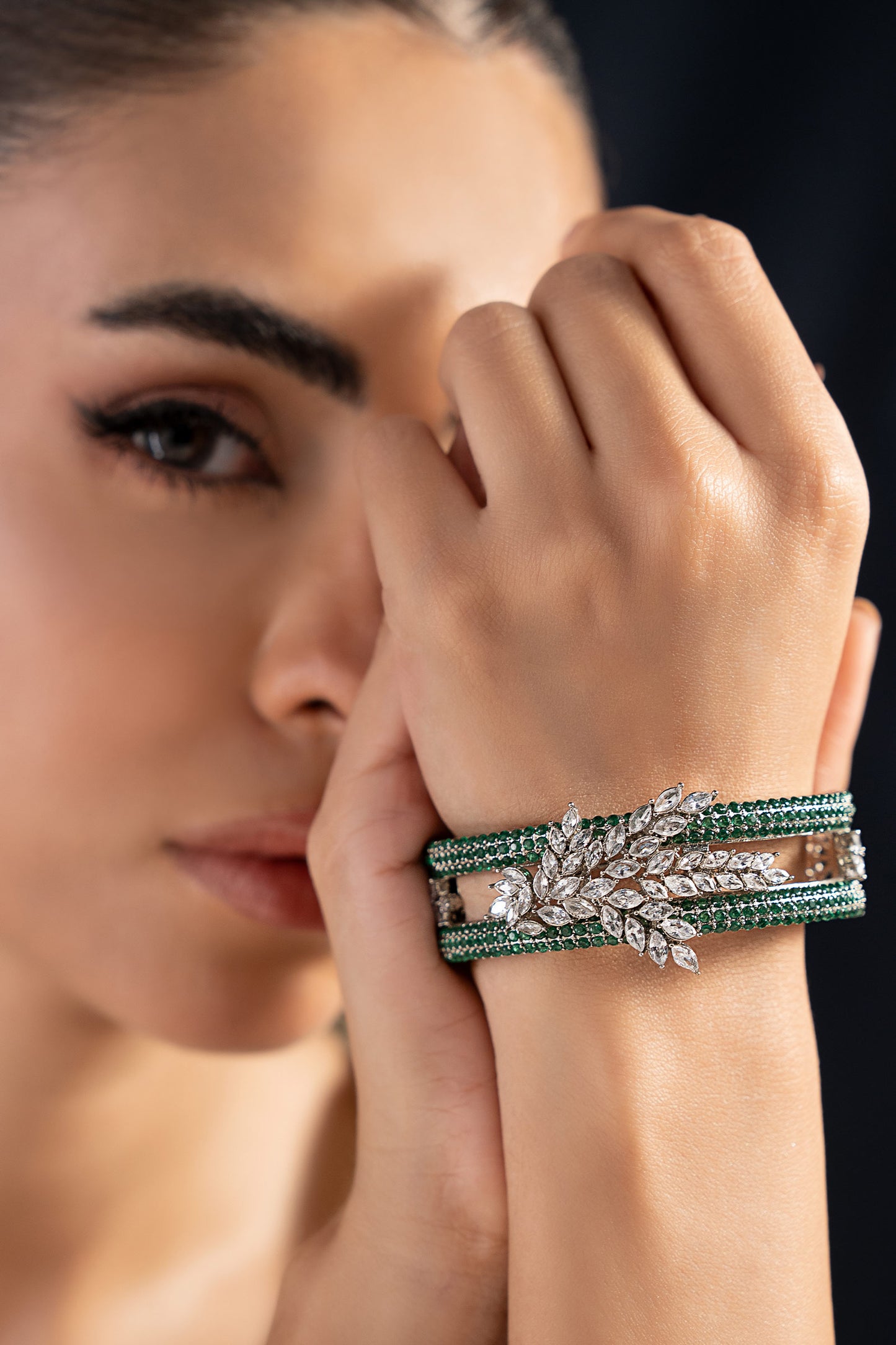 Leafra Bangle