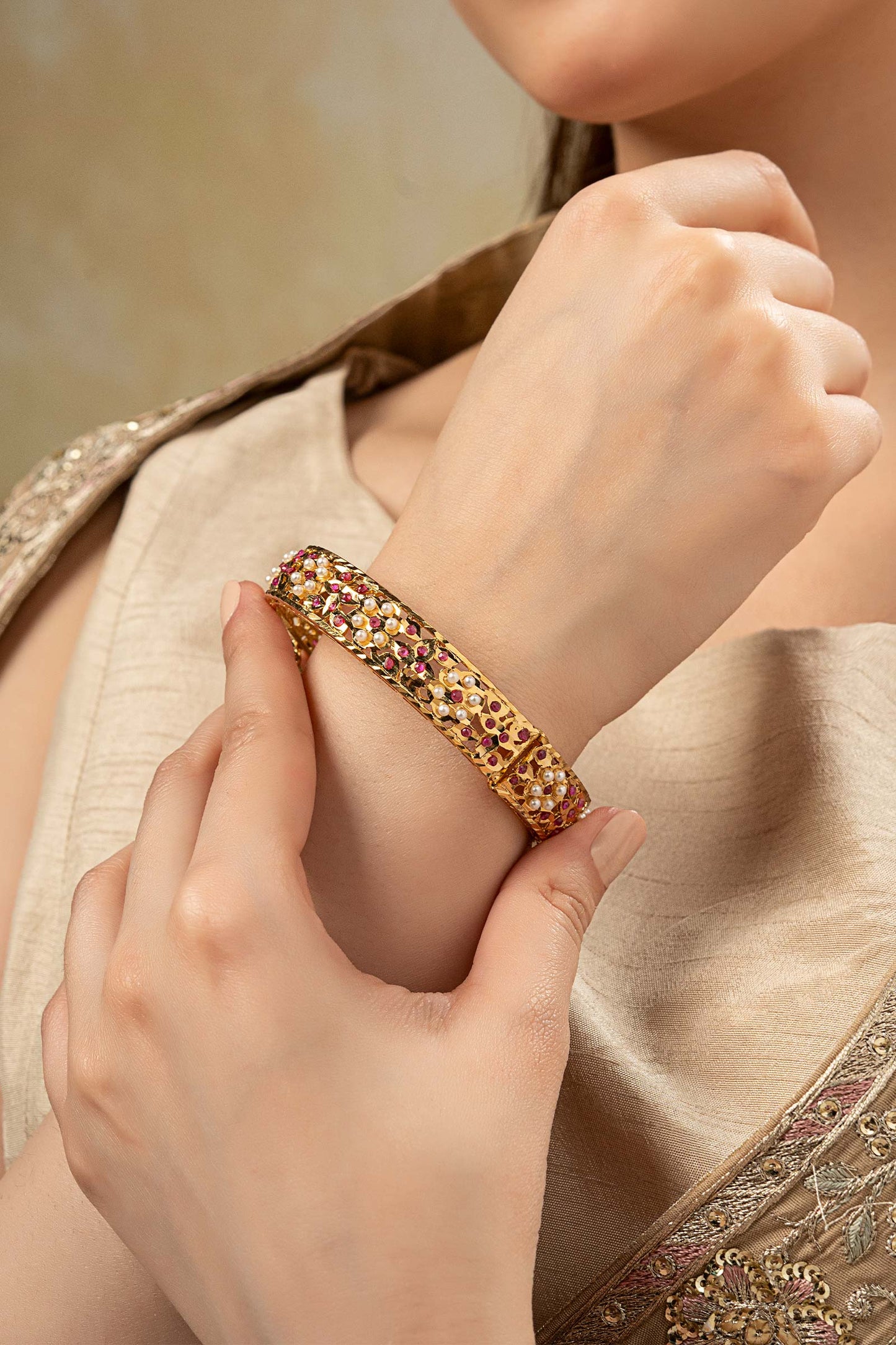 Pearl Petal Bangle