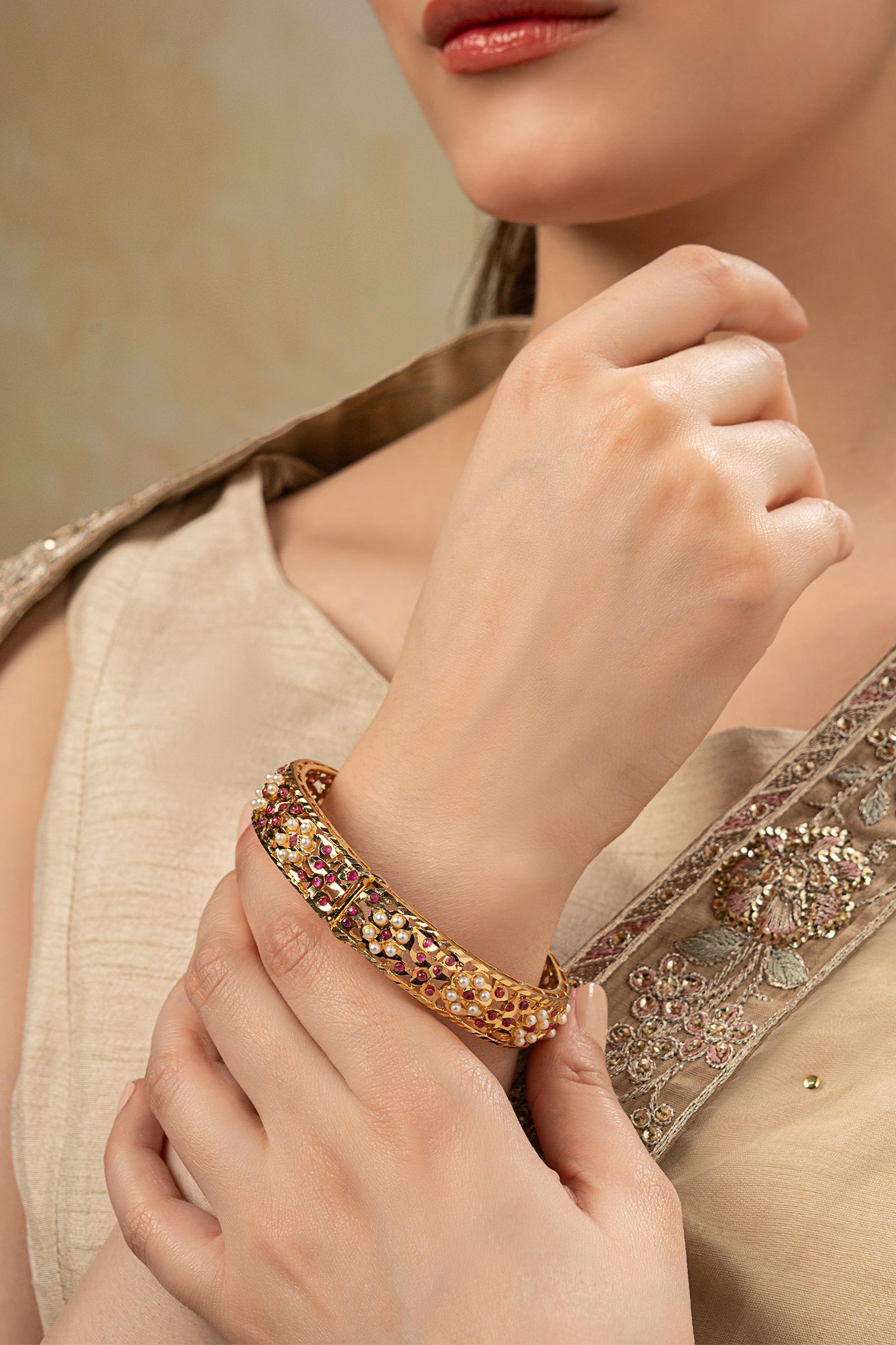 Pearl Petal Bangle