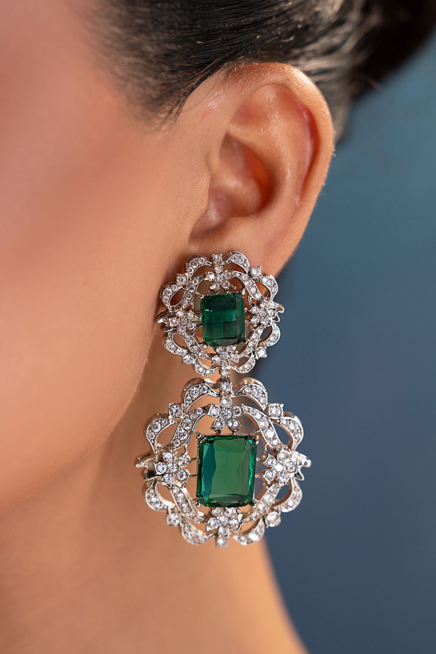 Onyzaar Earrings