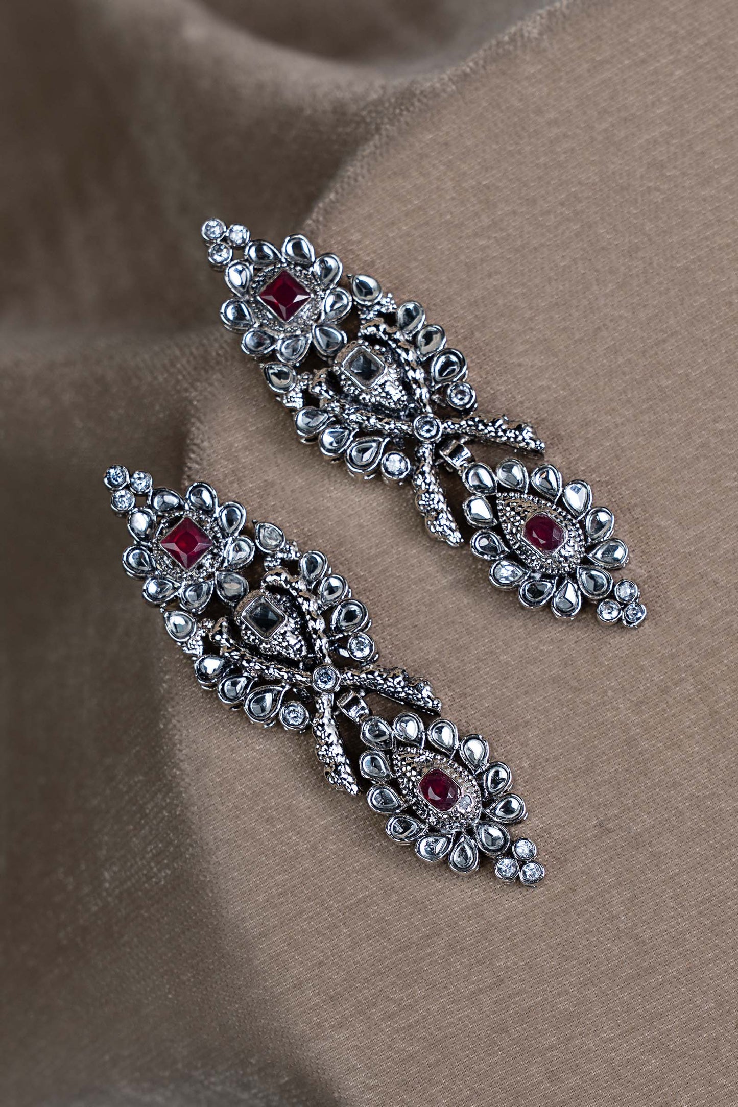 Zarghuna Earrings