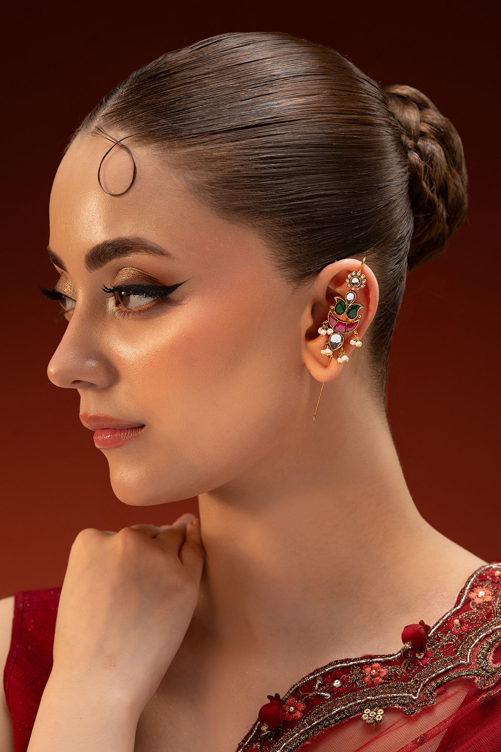 Jasiri Ear Needle