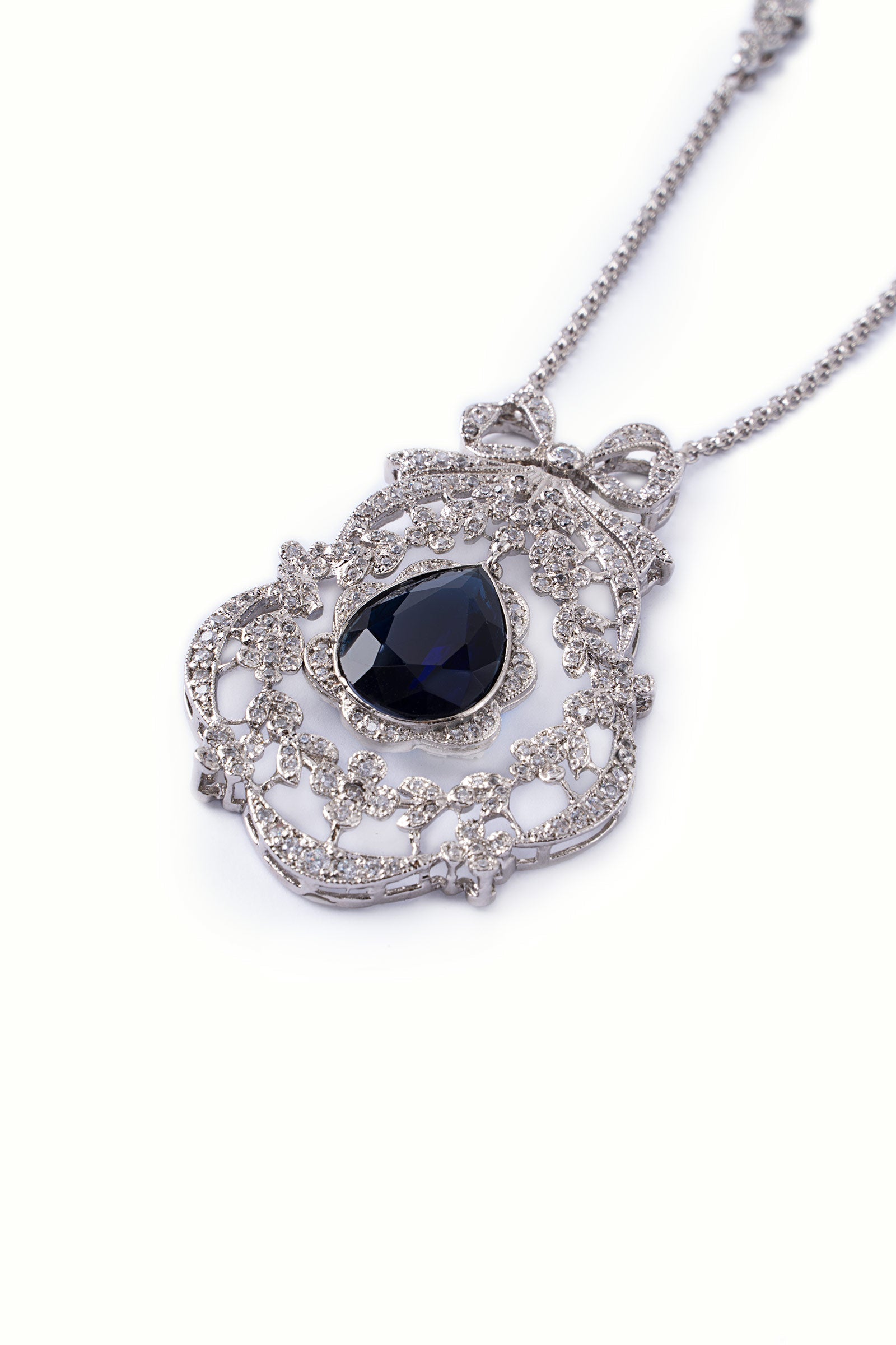 Bow Pendant