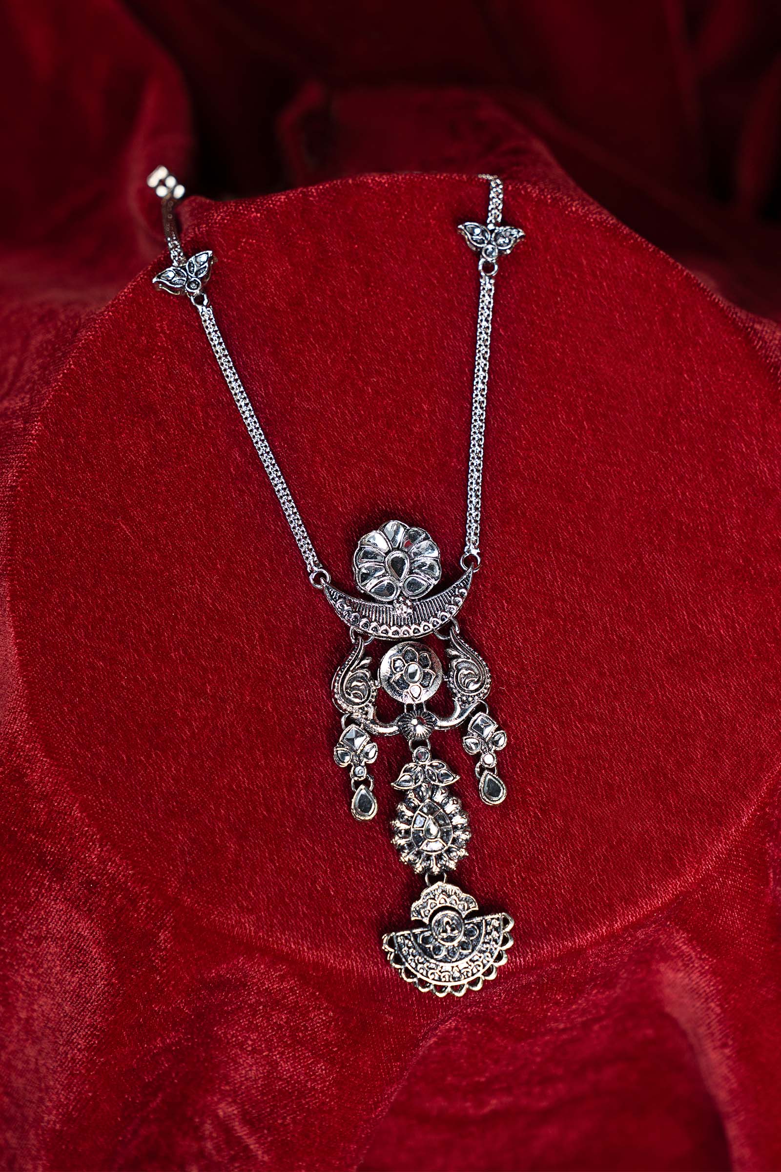 Noorina Pendant