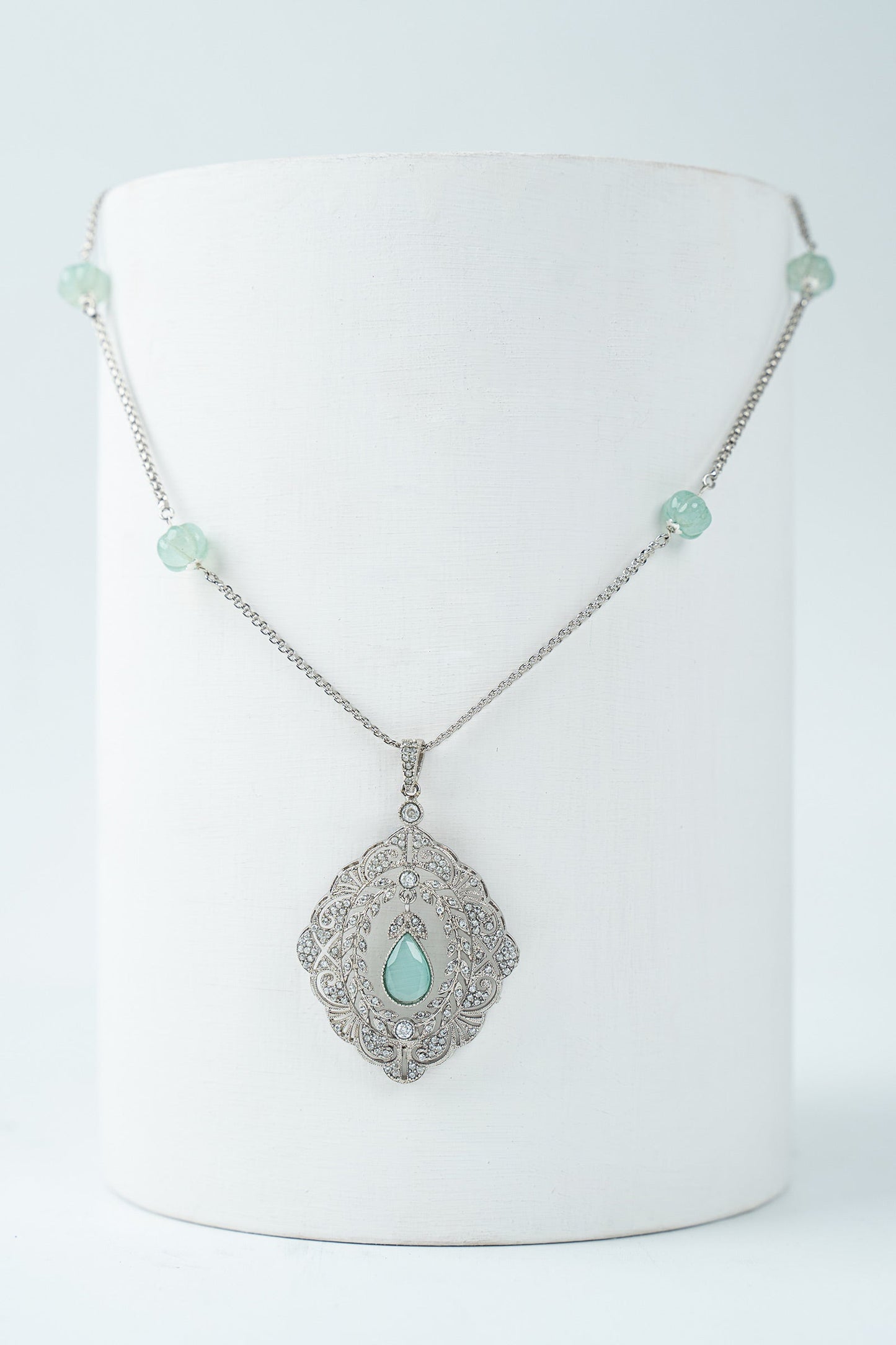 Melzira Pendant
