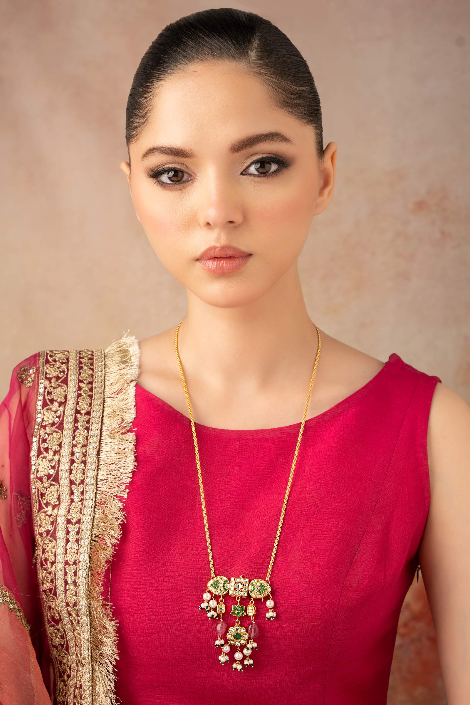 Gulzeb Gulzeb Pendant – Maria.B. Designs (AE)