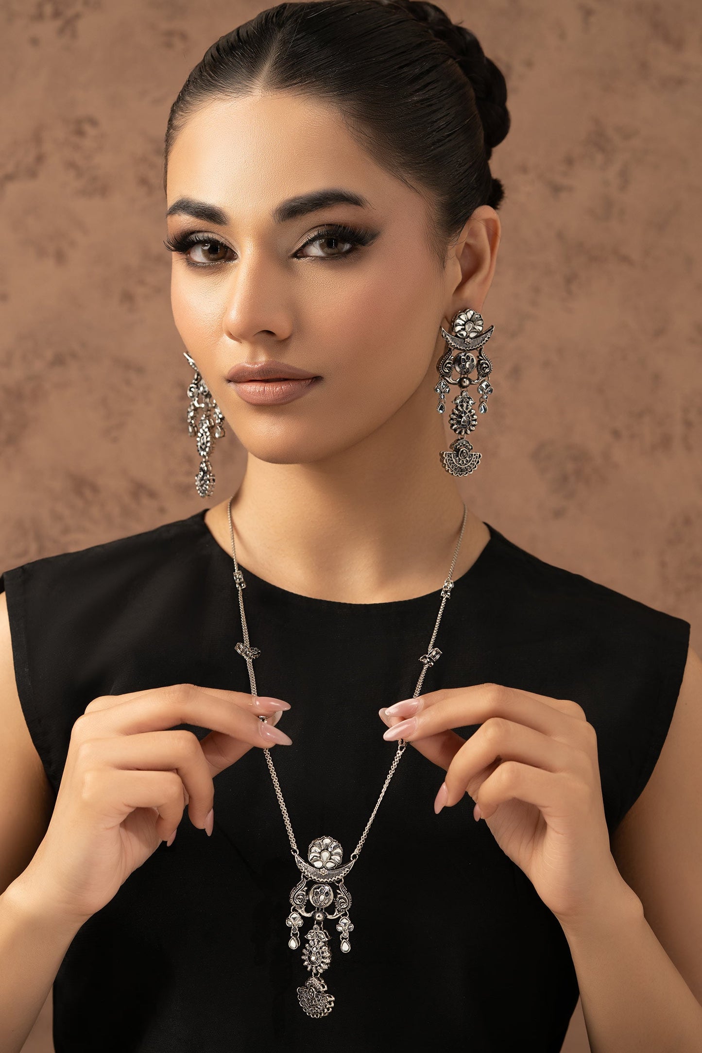 Noorina Pendant