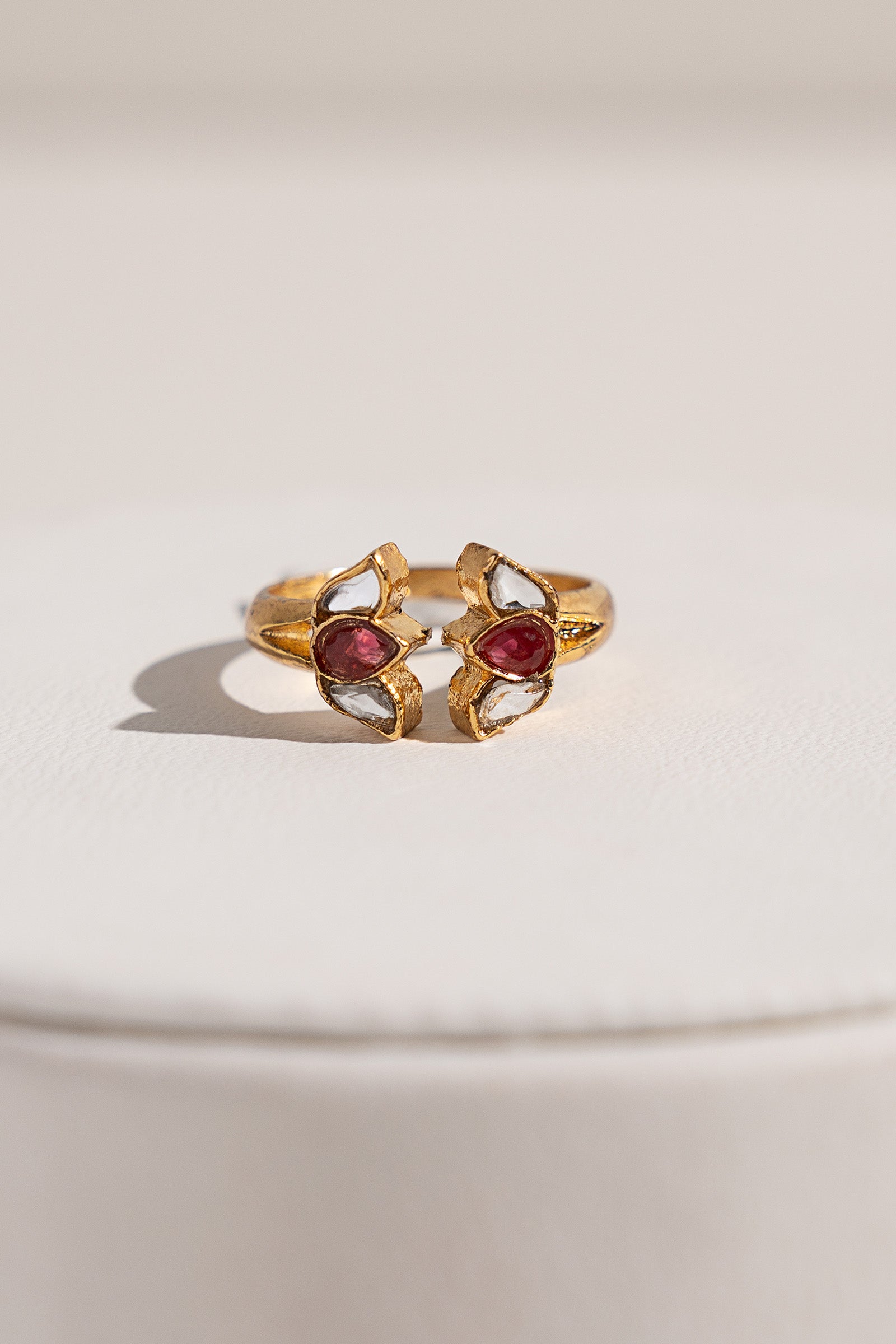 Hayyan Ring