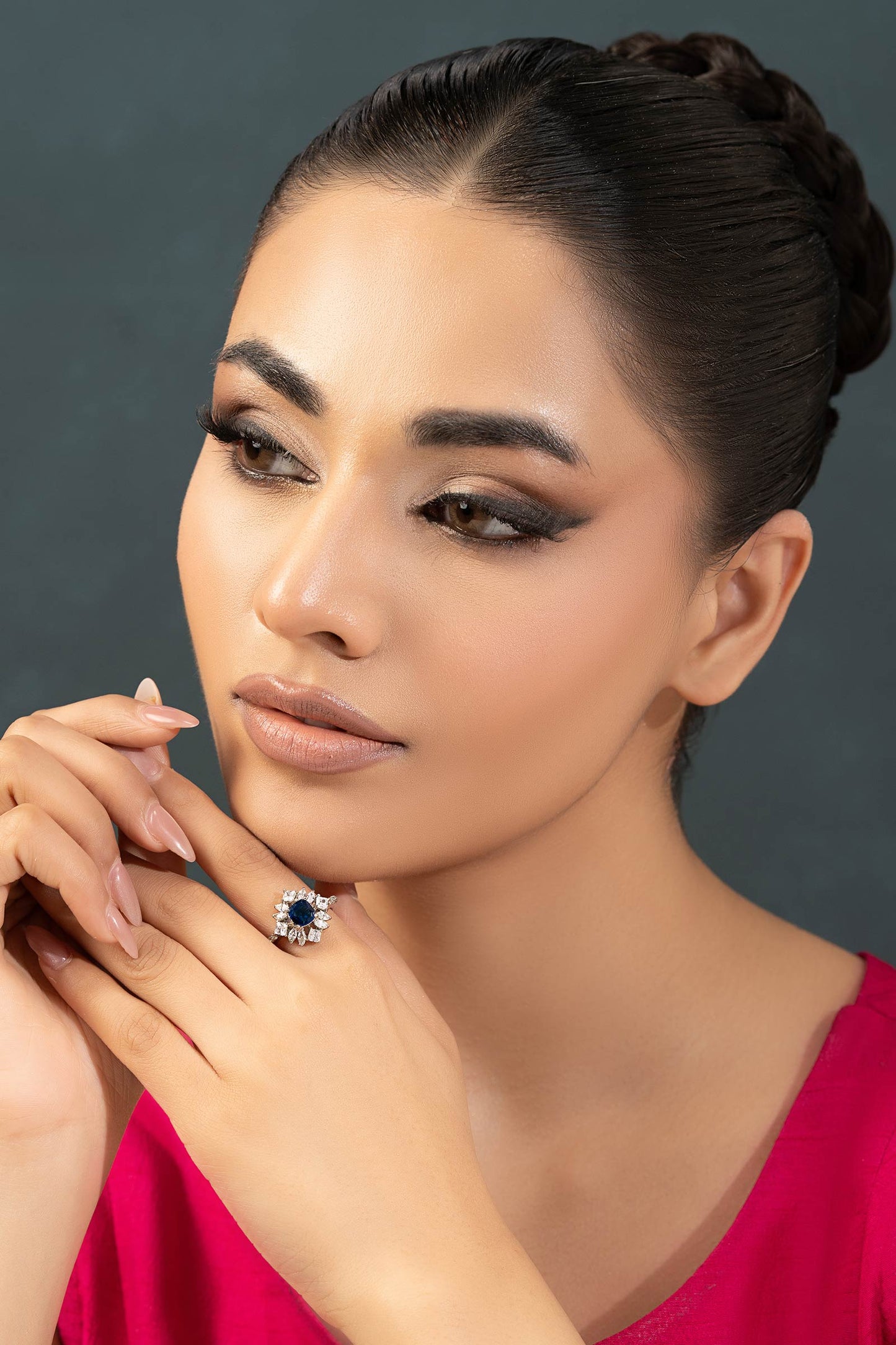 Veyra Ring