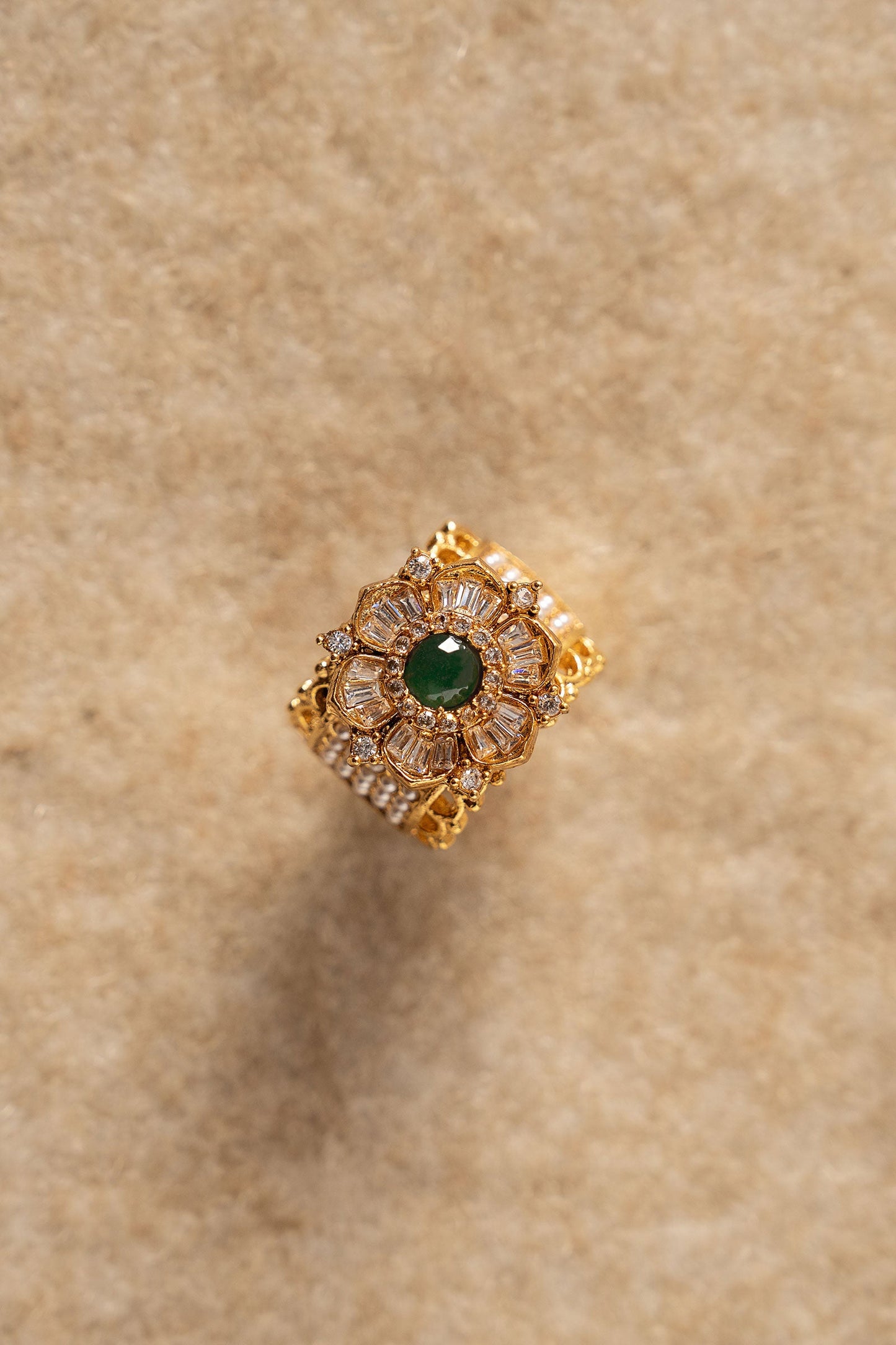 Zironyxa Ring