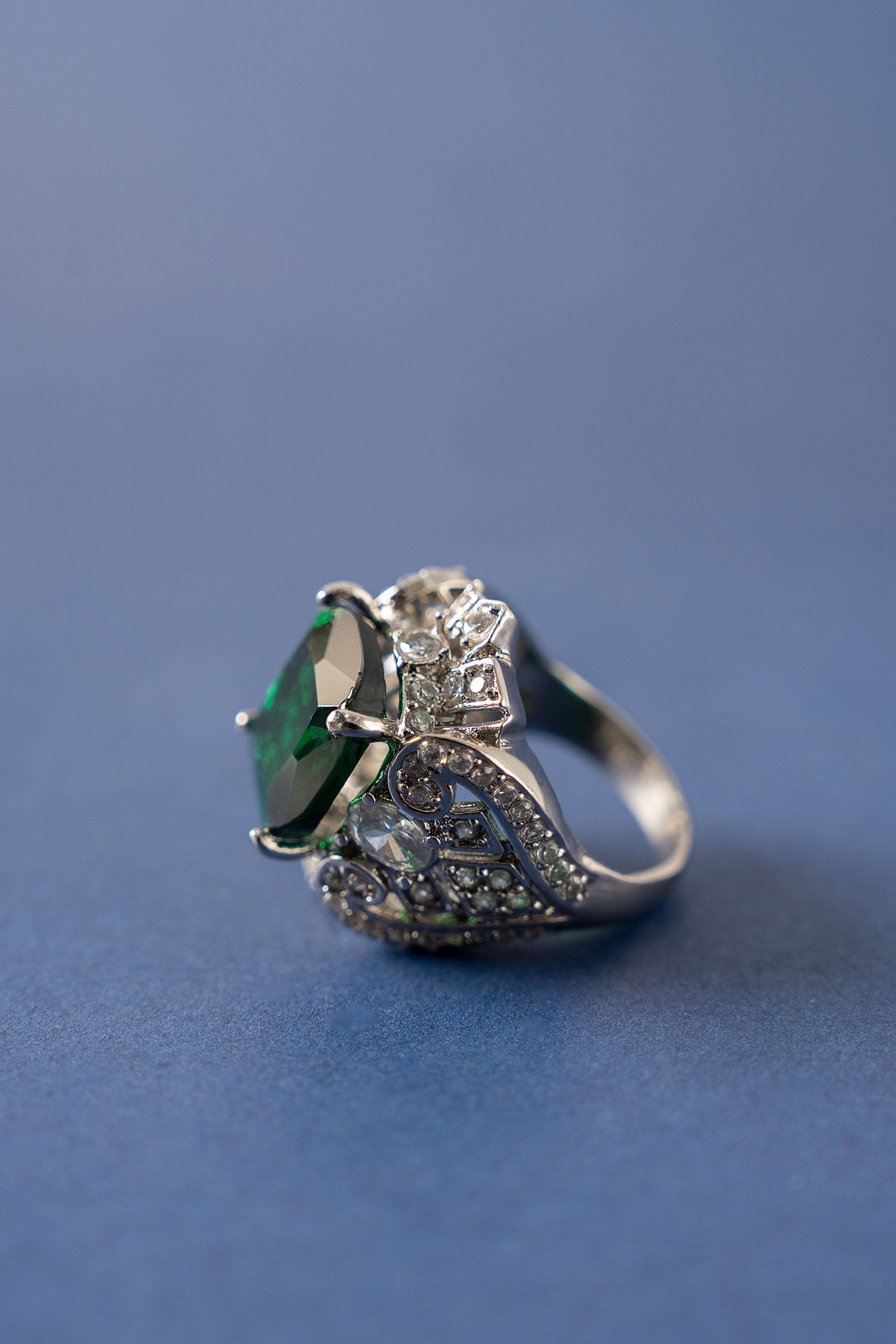 Noirvel Ring