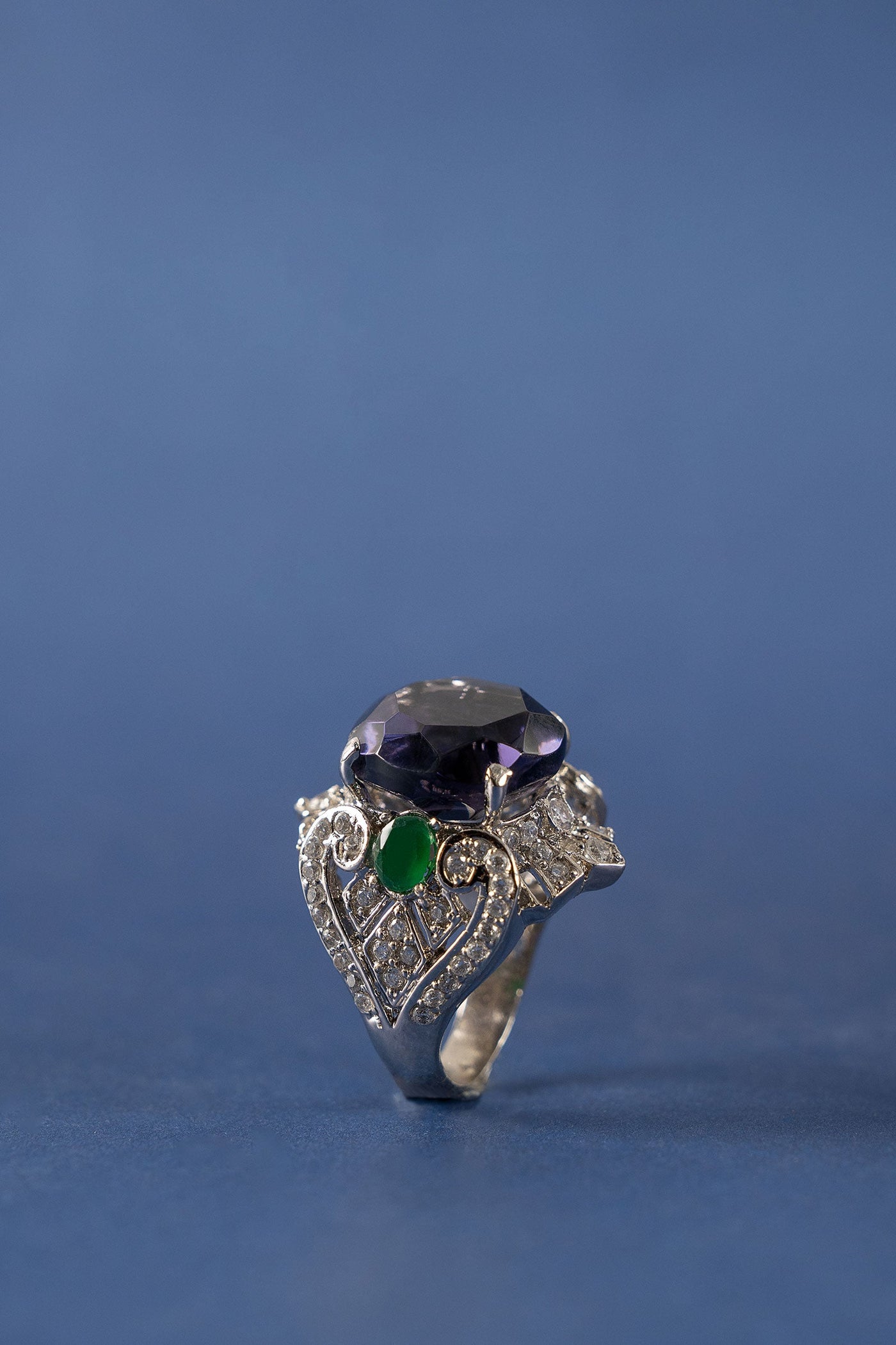 Noirvel Ring