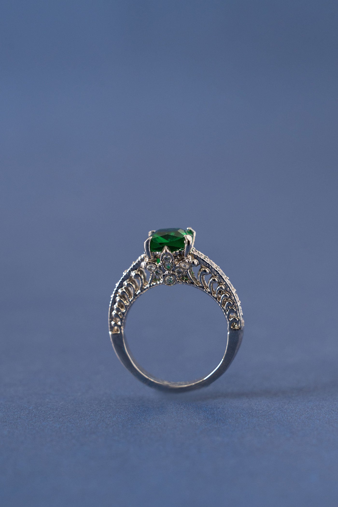 Lusmera Ring