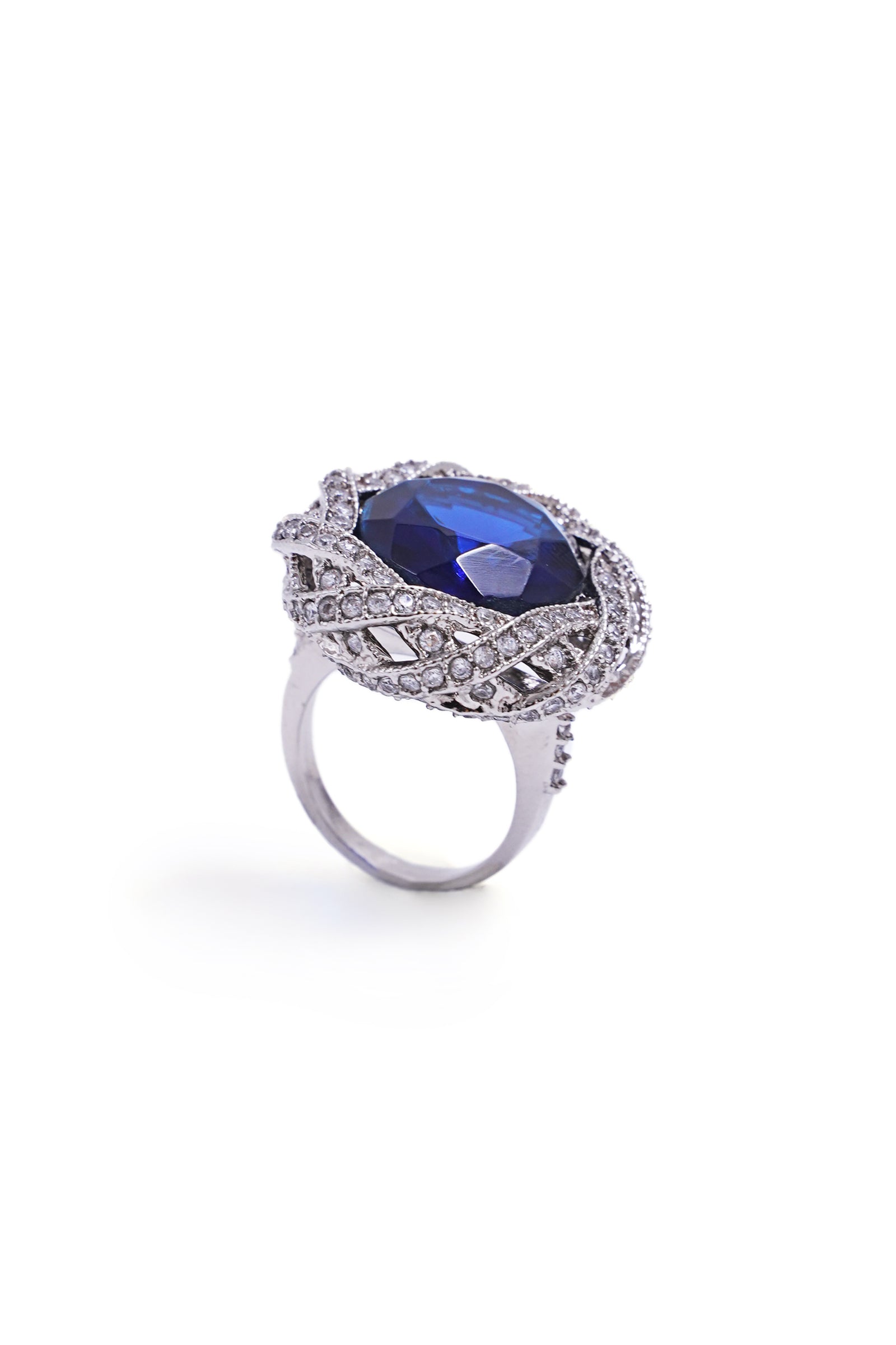 Twisted Ring