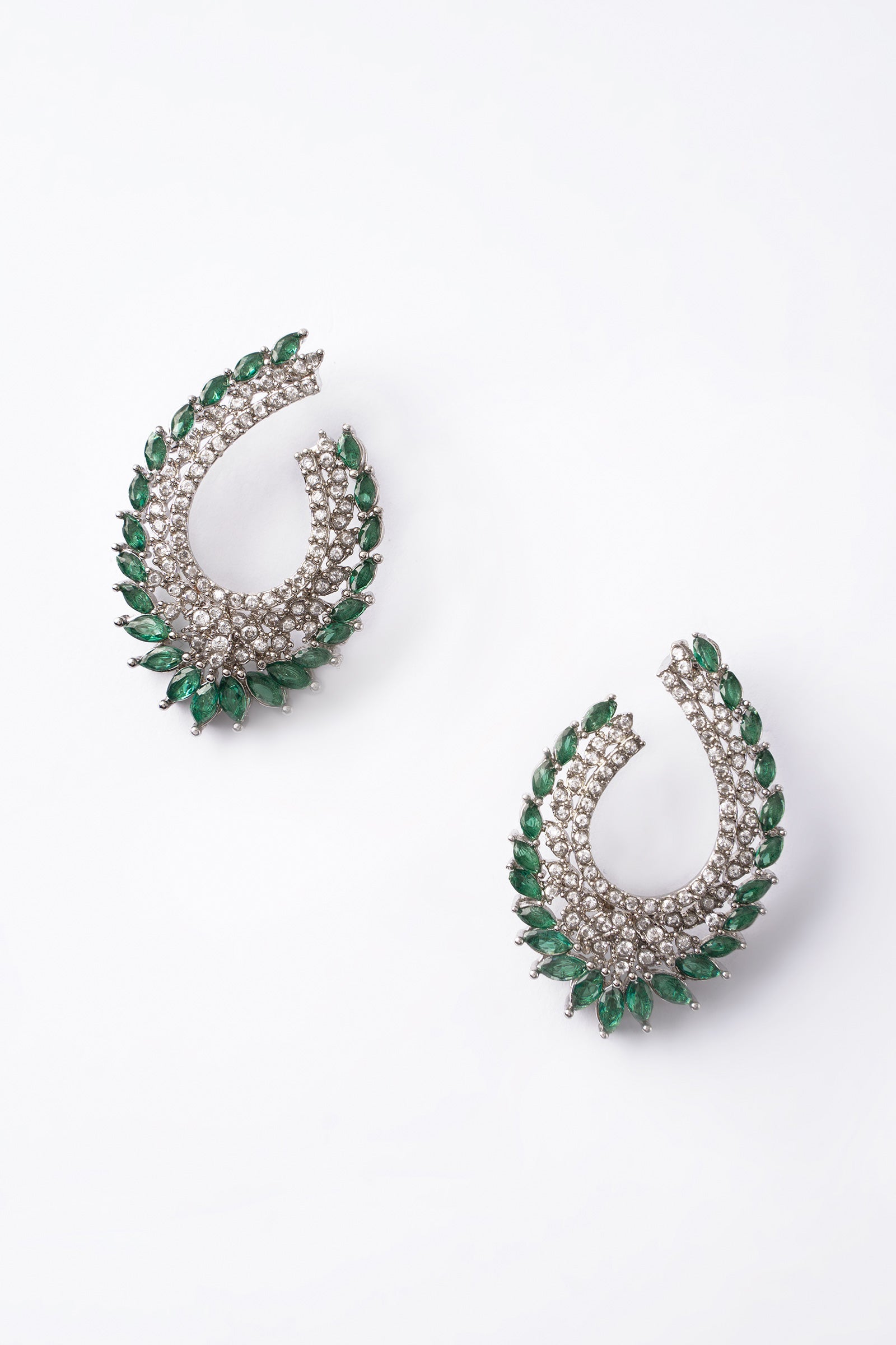 Swirl Studs