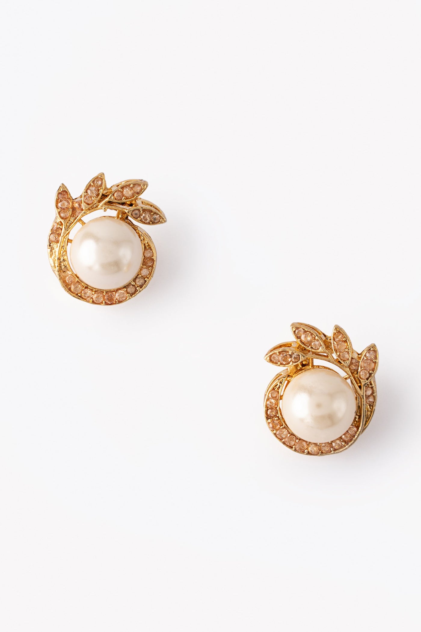 Leaf Studs