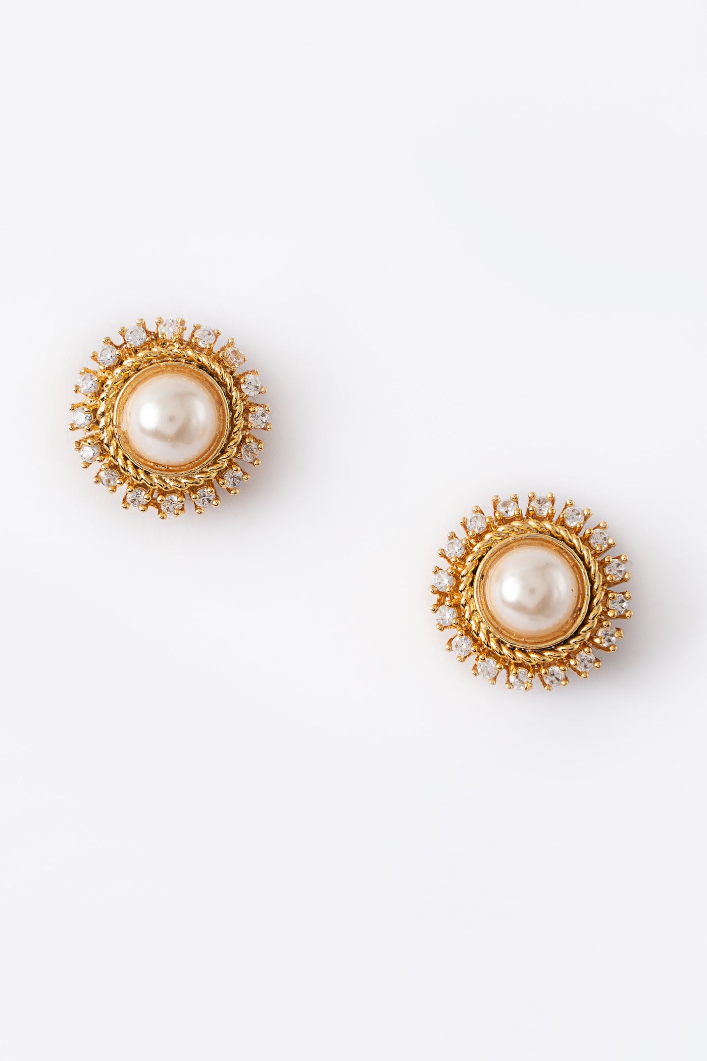 Pearl Studs