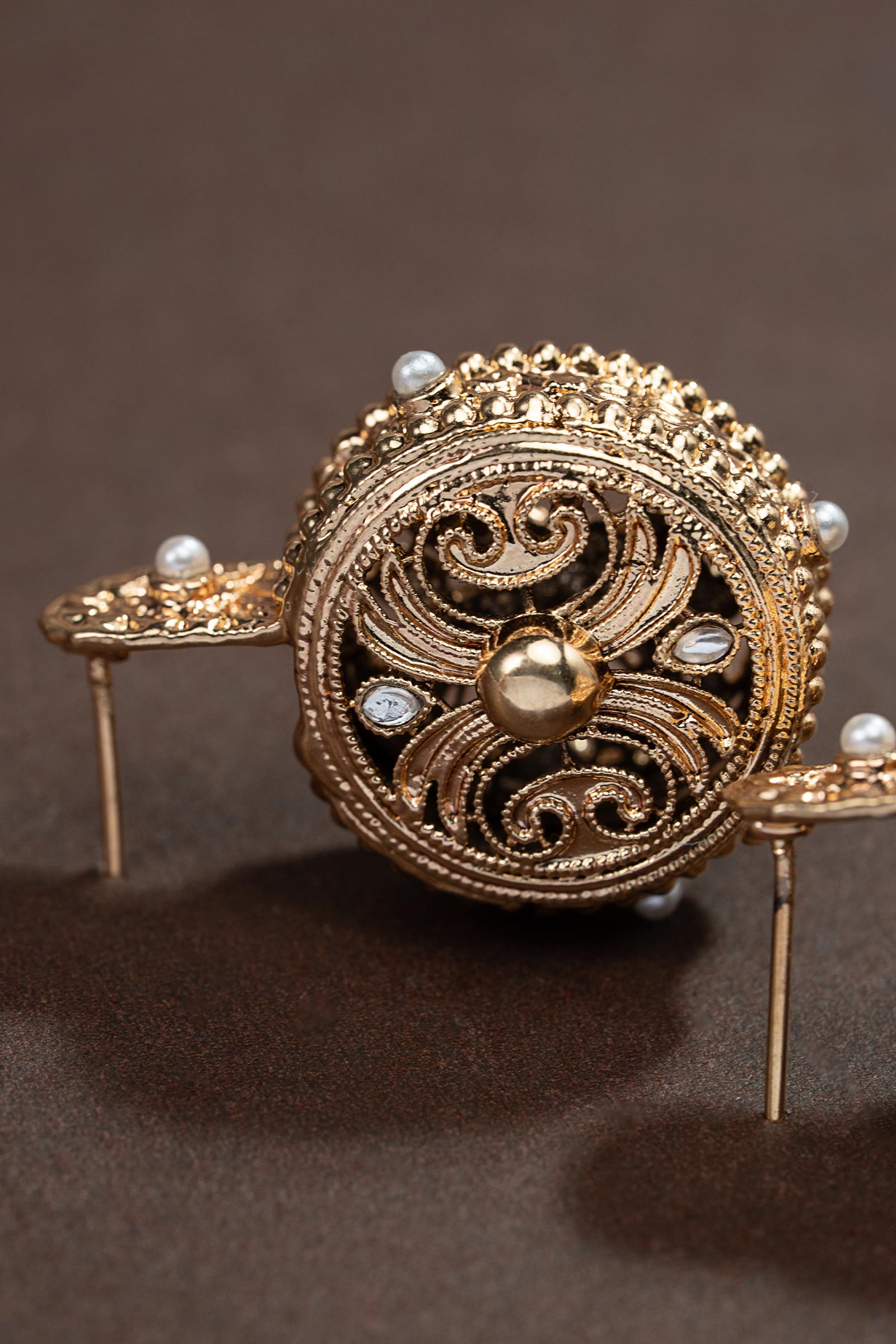 Kiral Studs