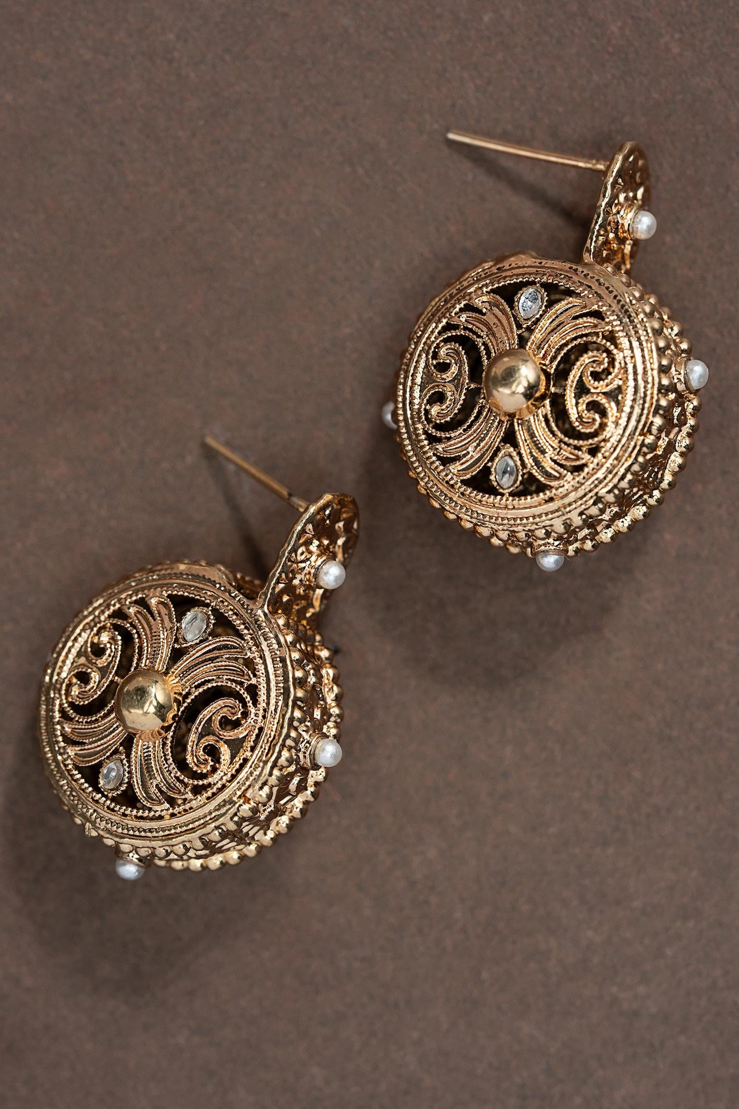 Kiral Studs