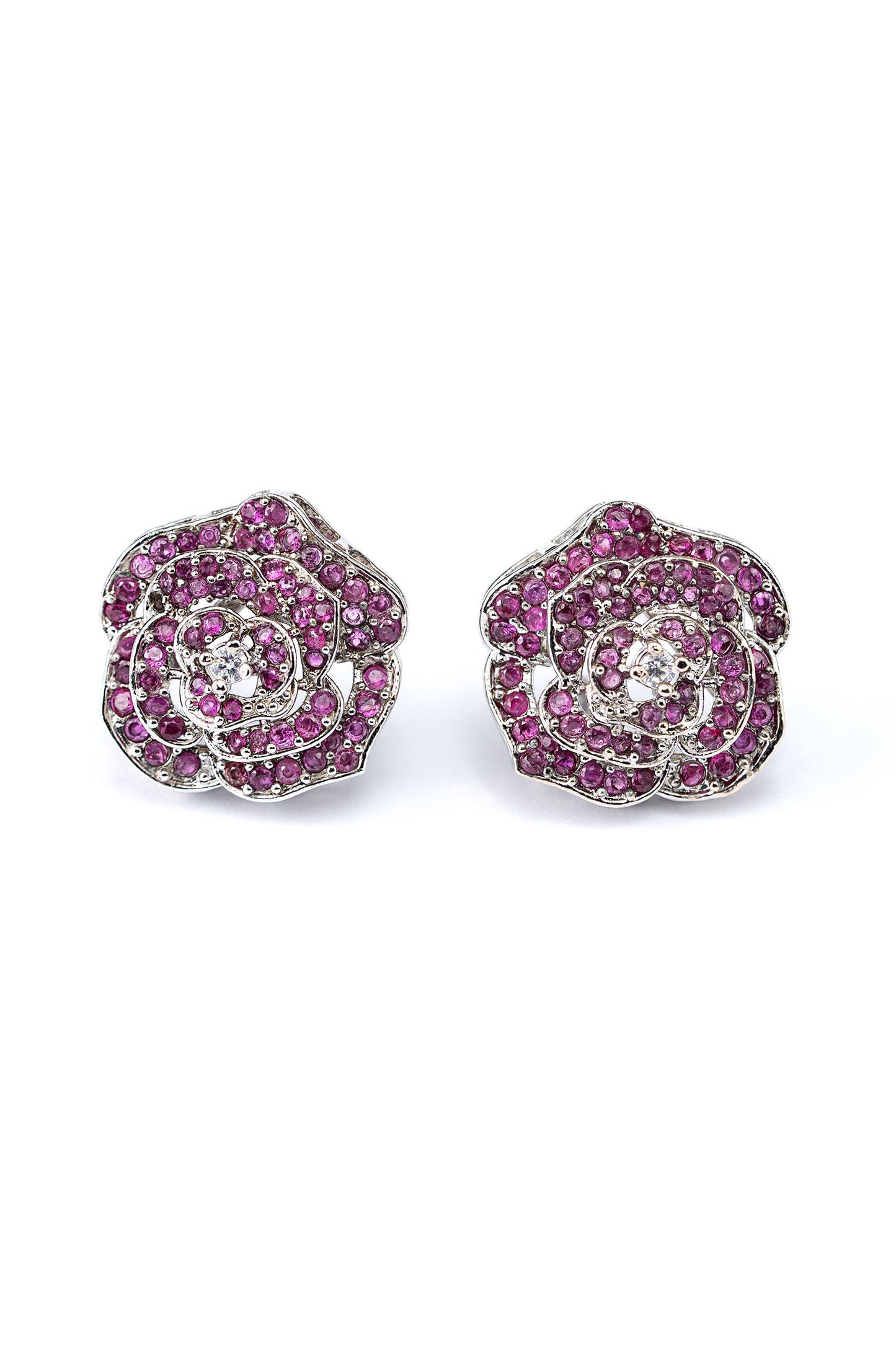 Rozmeen Studs