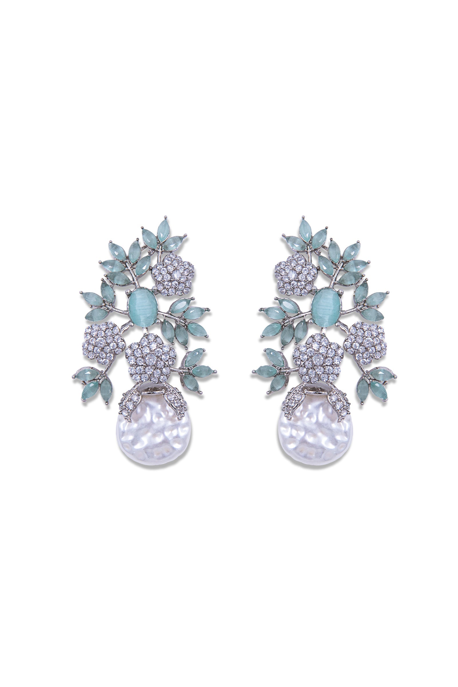 Ahlam Studs