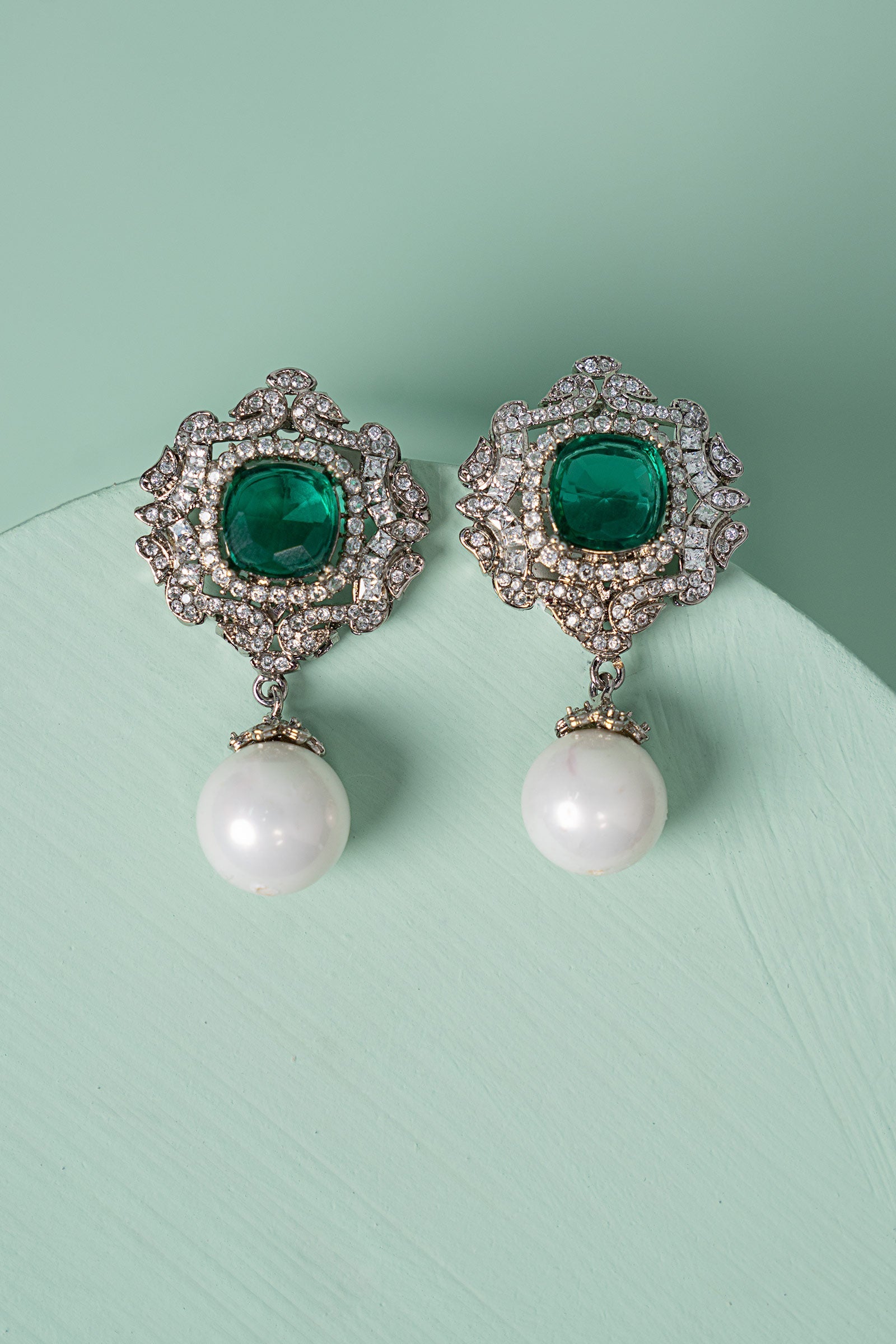 Petalara Studs