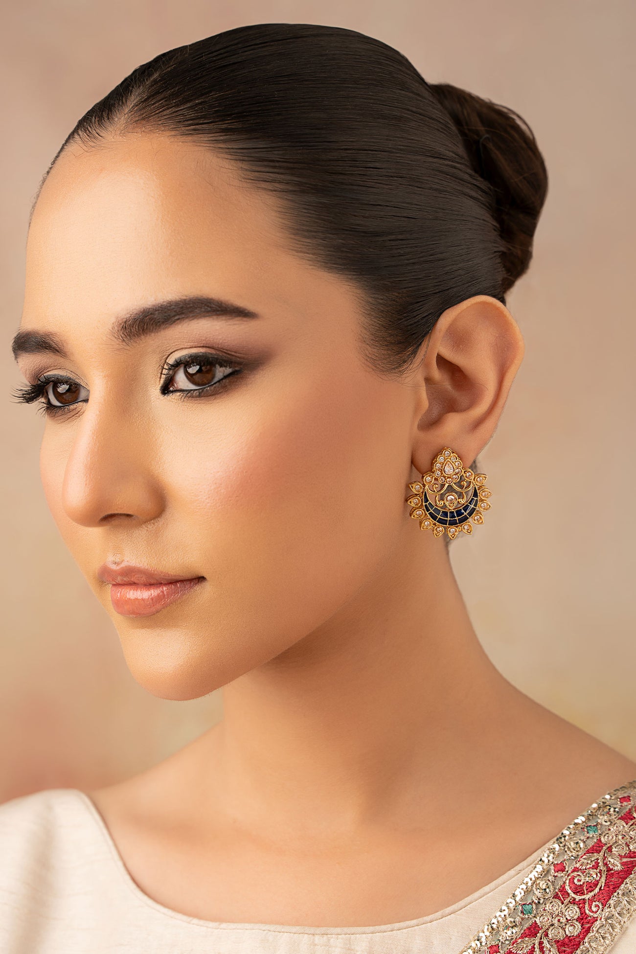 Meena studs