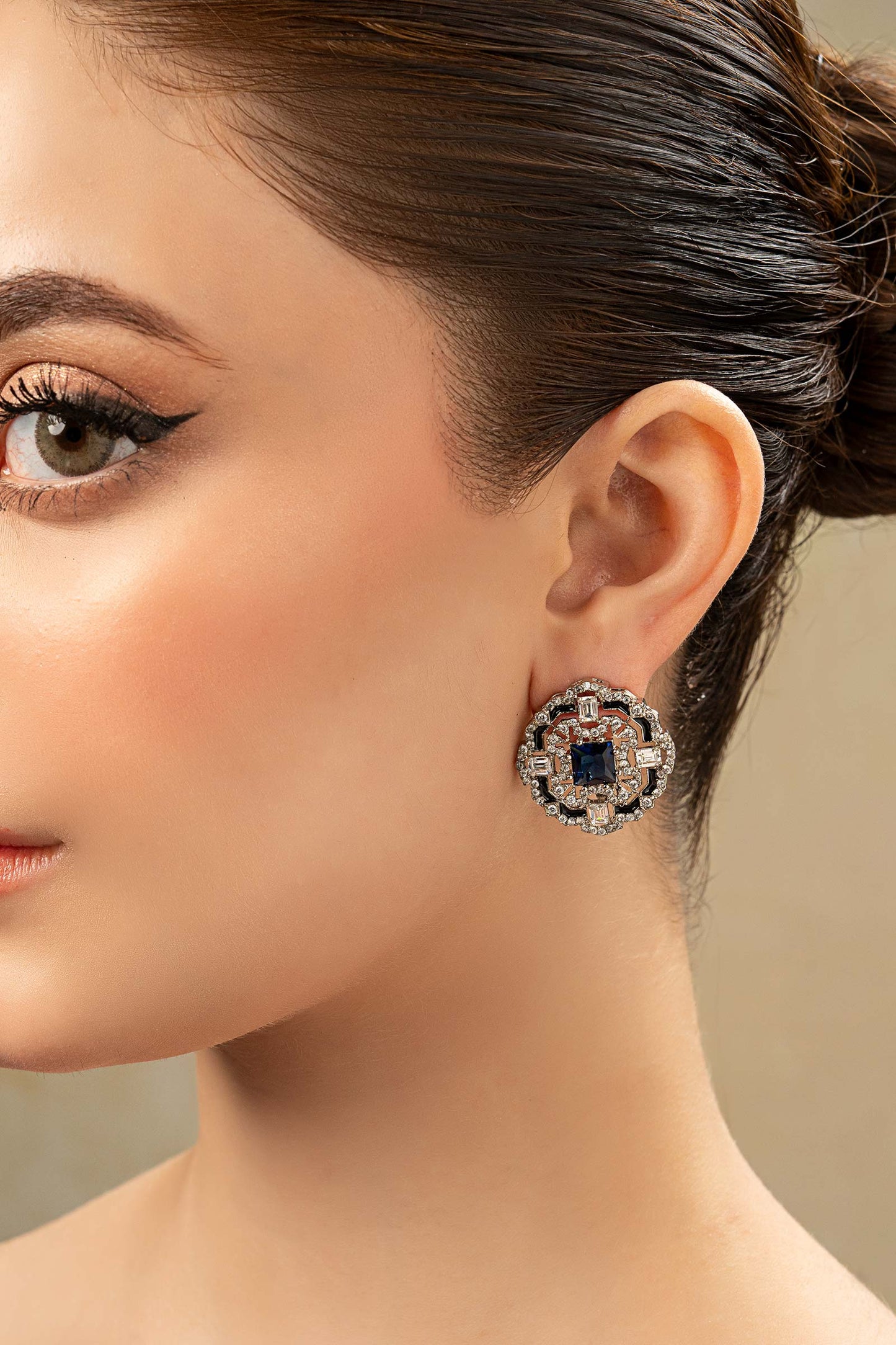 Cubic Studs