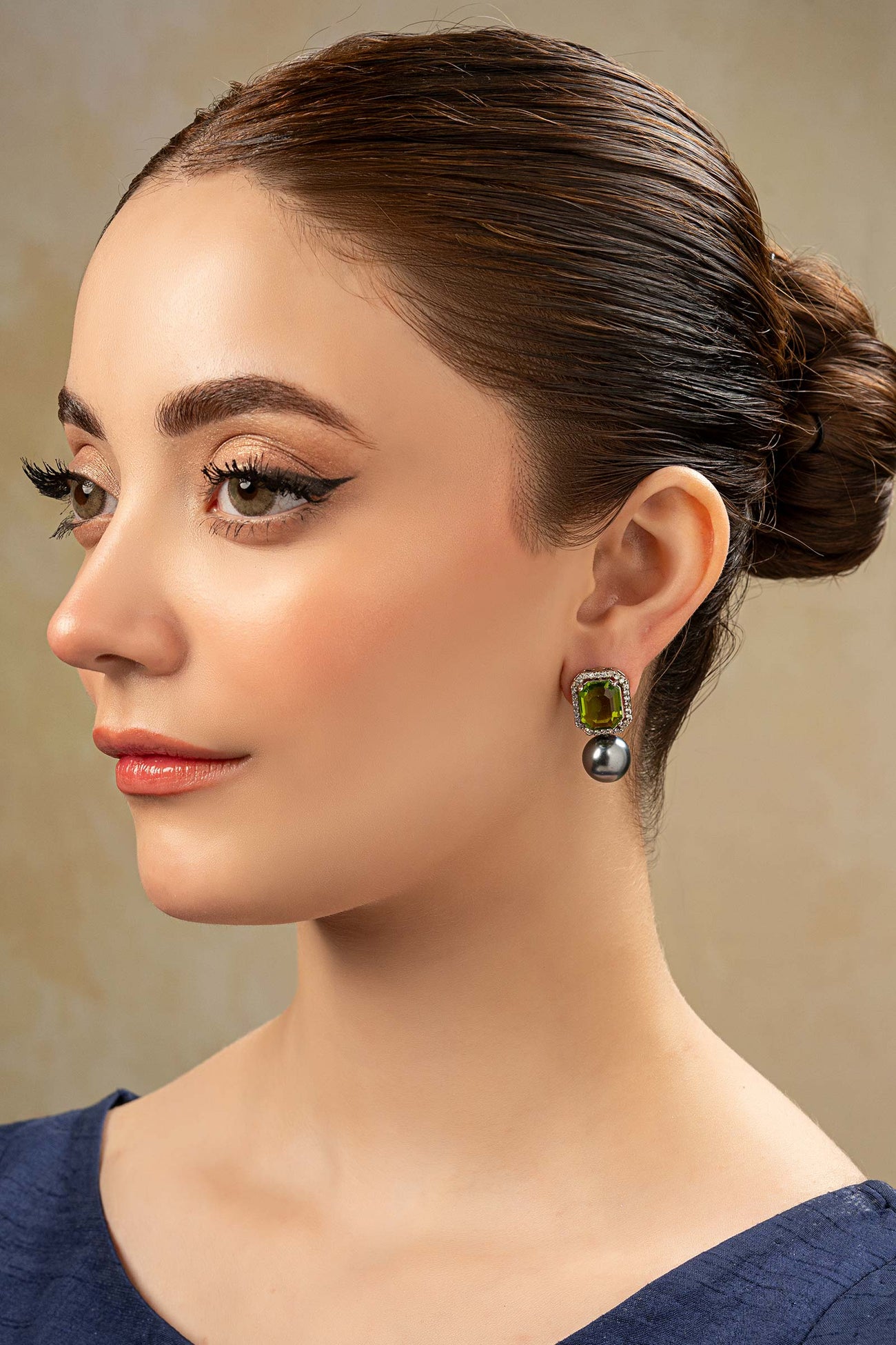 Mist Studs