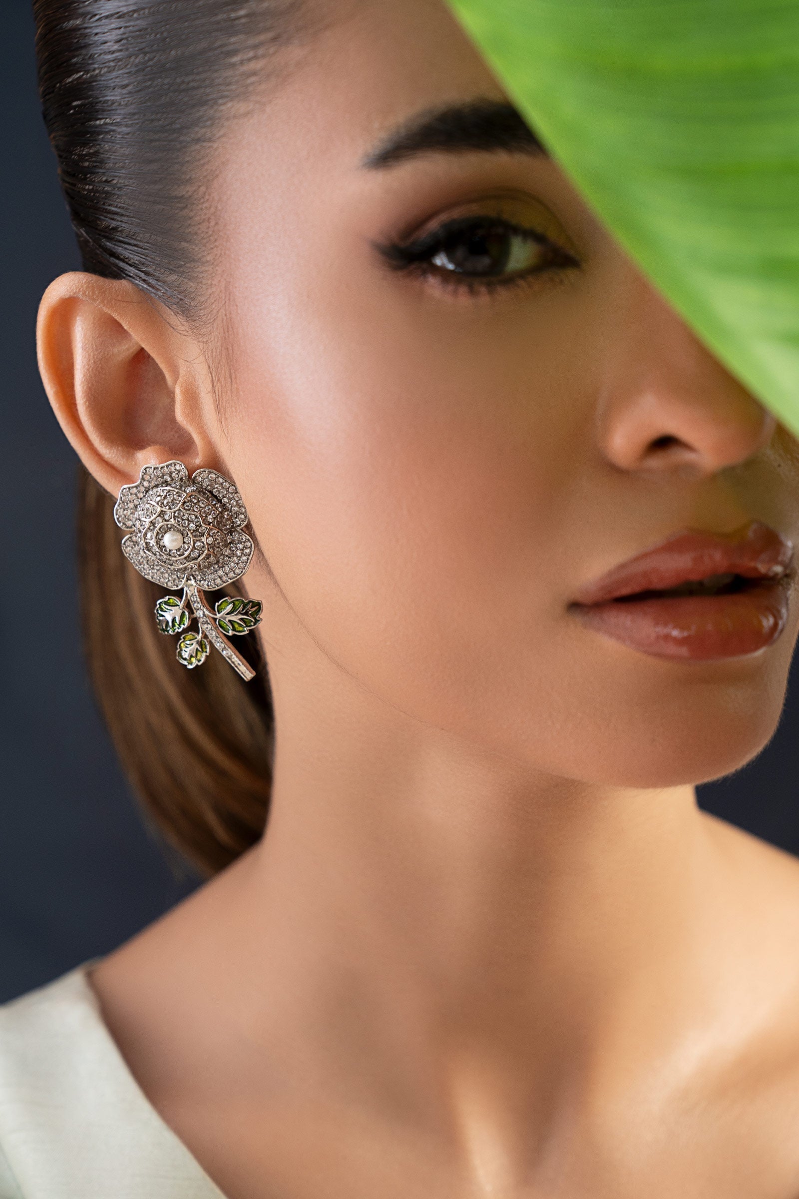 Rosavi Studs
