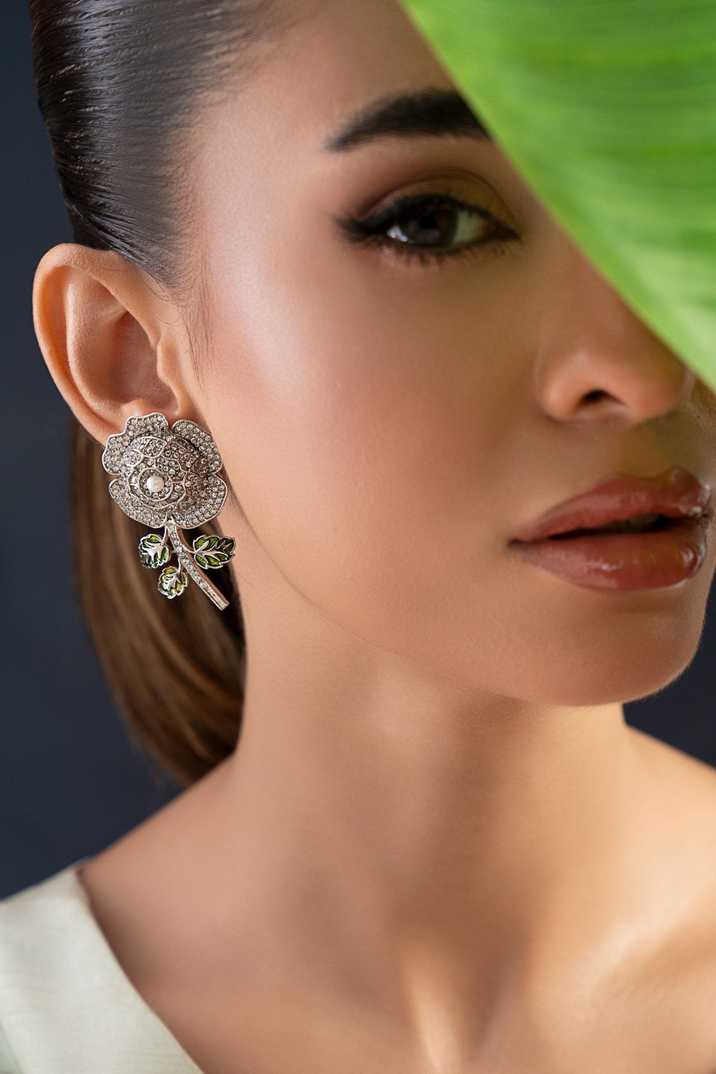 Rosavi Studs