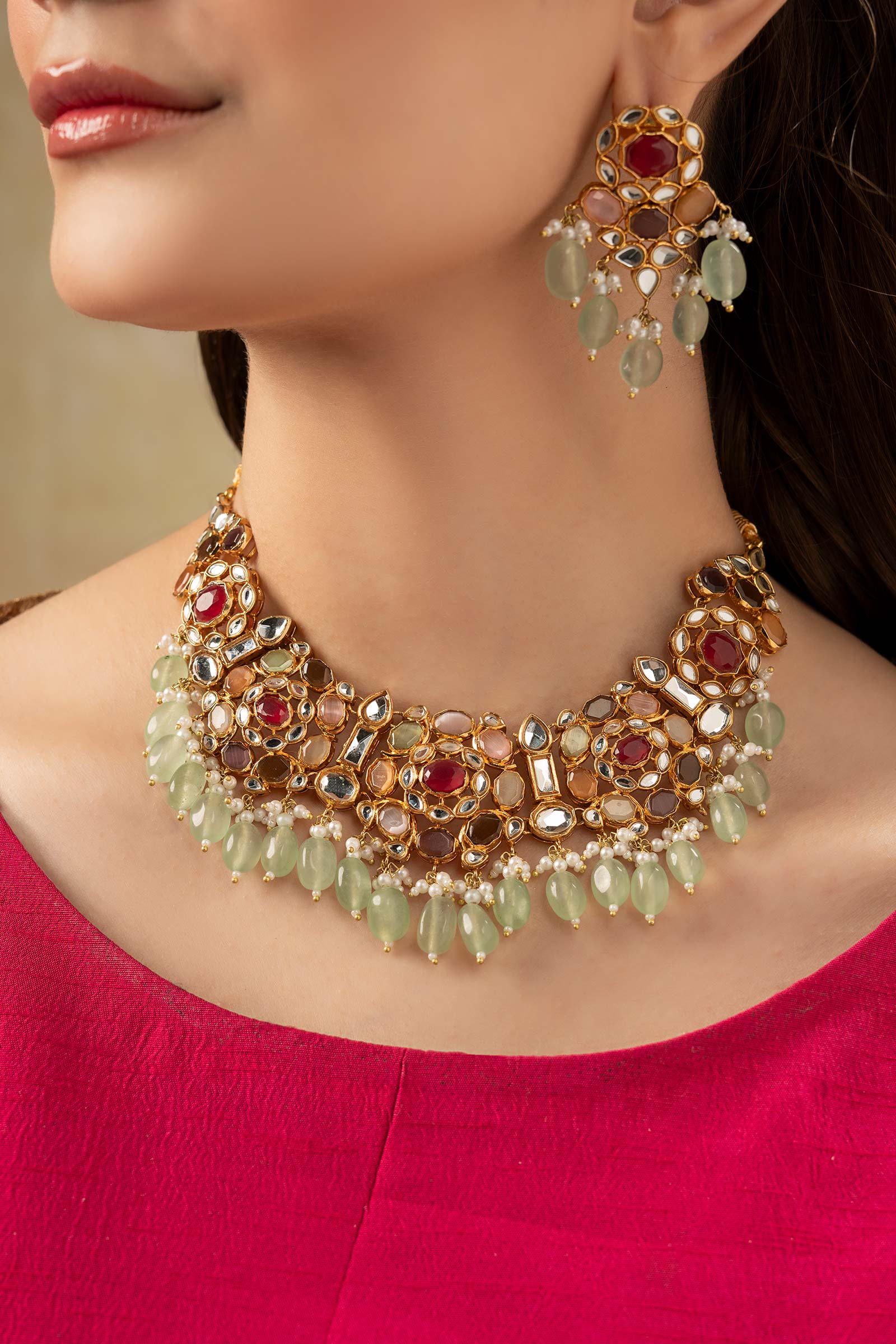 Sirin Necklace Set