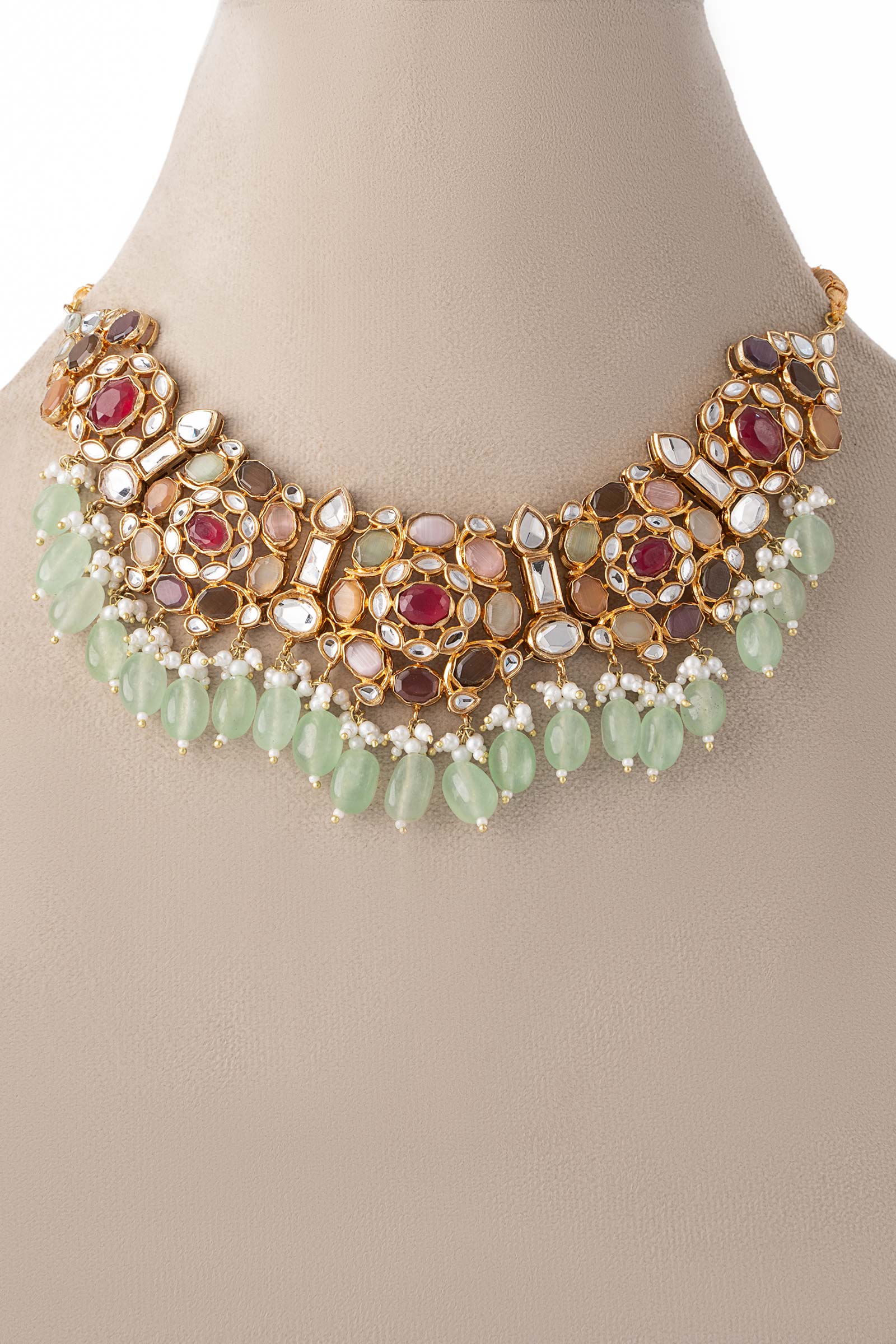 Sirin Necklace Set