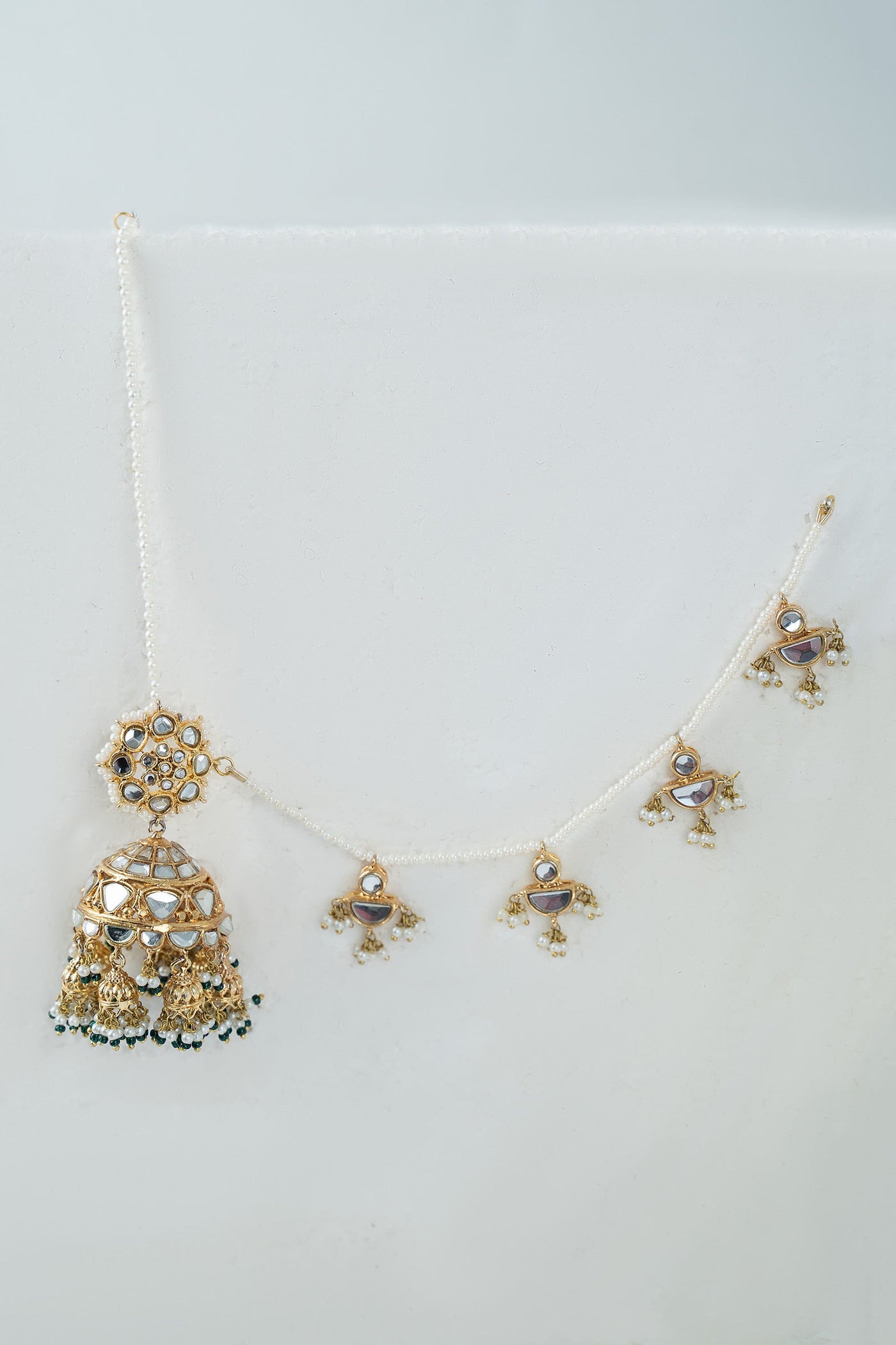 Sutrika Jhumka