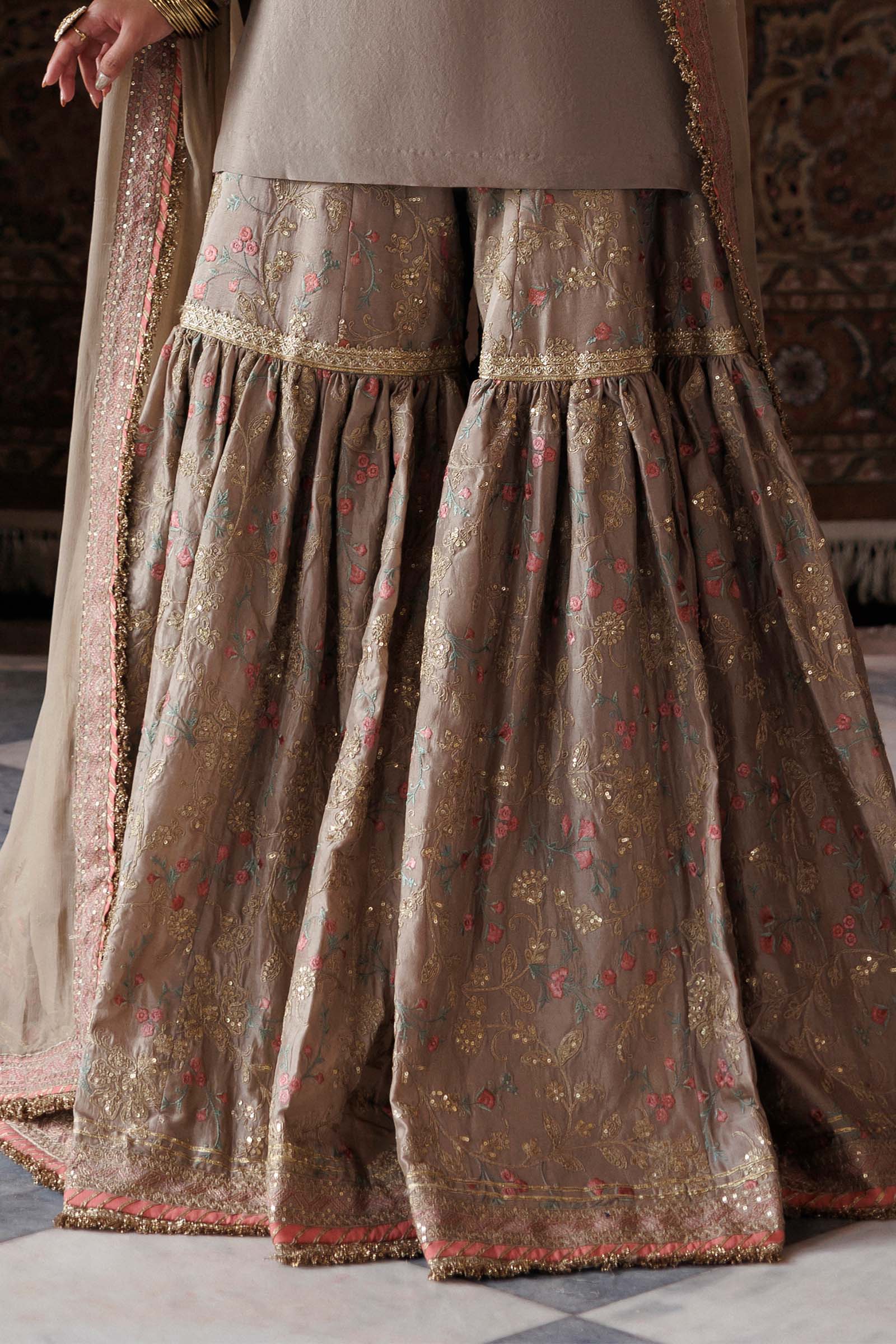 Embroidered Tassel Silk Fabric (2Pcs)