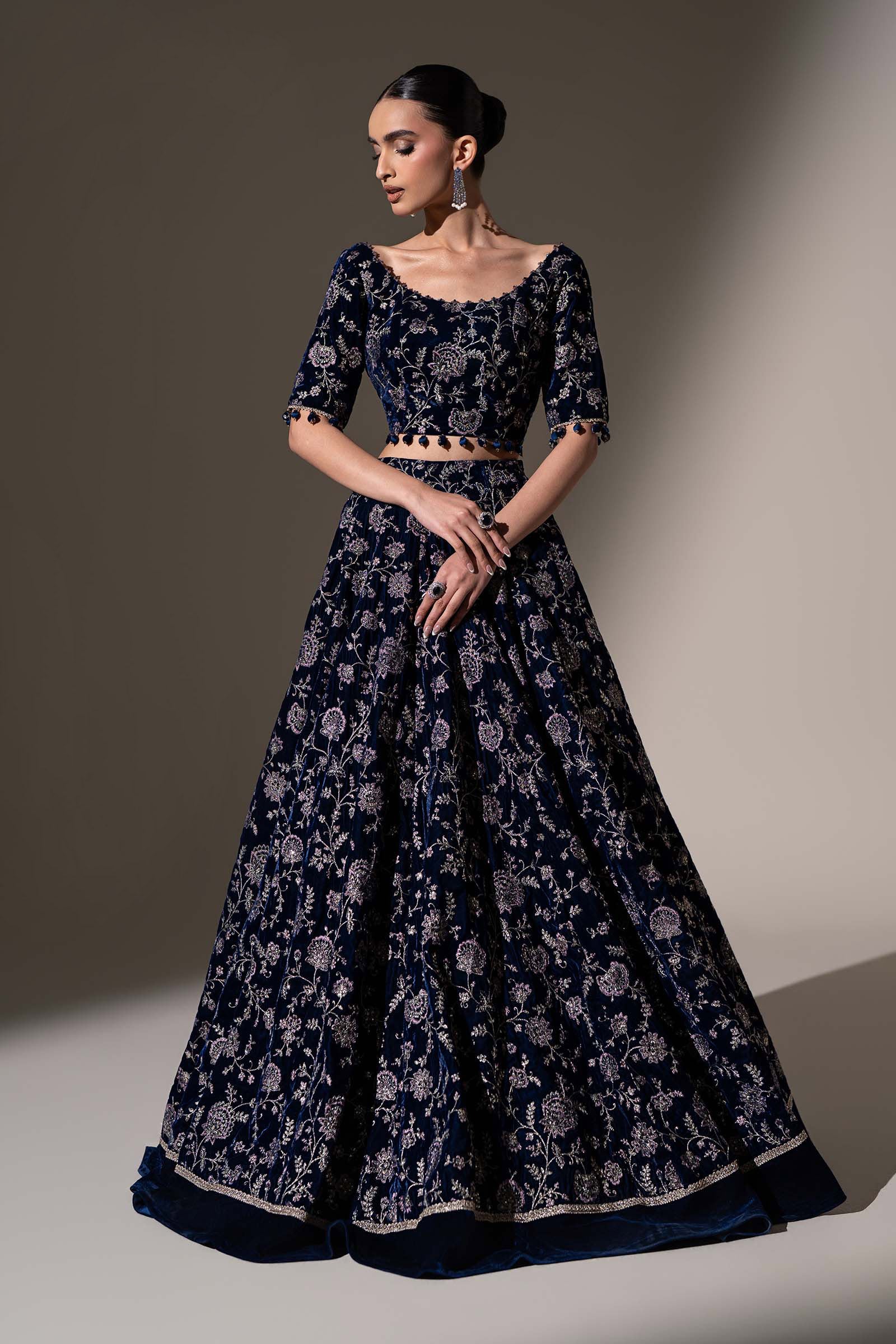 Embroidered Velvet Fabric (1Pc)