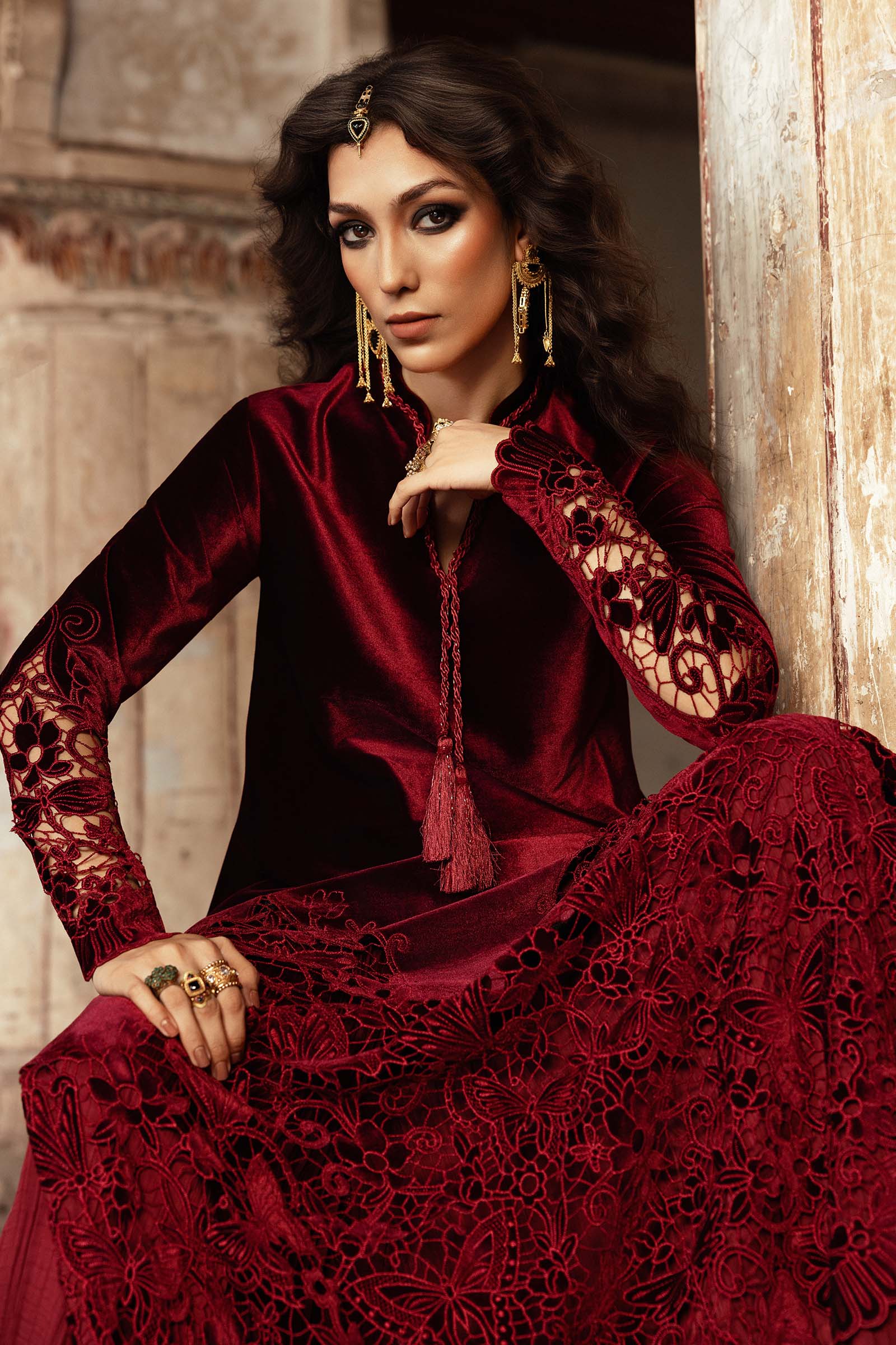 Embroidered Velvet Fabric (1Pc) | LF-CH25-02