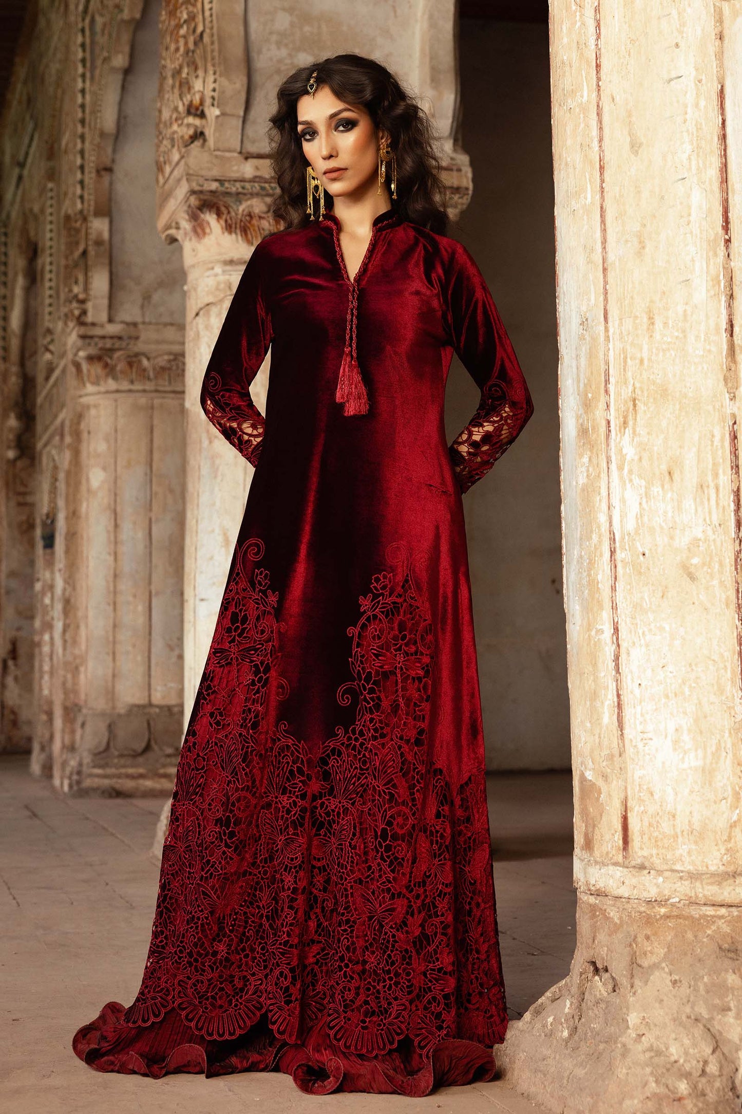 Embroidered Velvet Fabric (1Pc) | LF-CH25-02