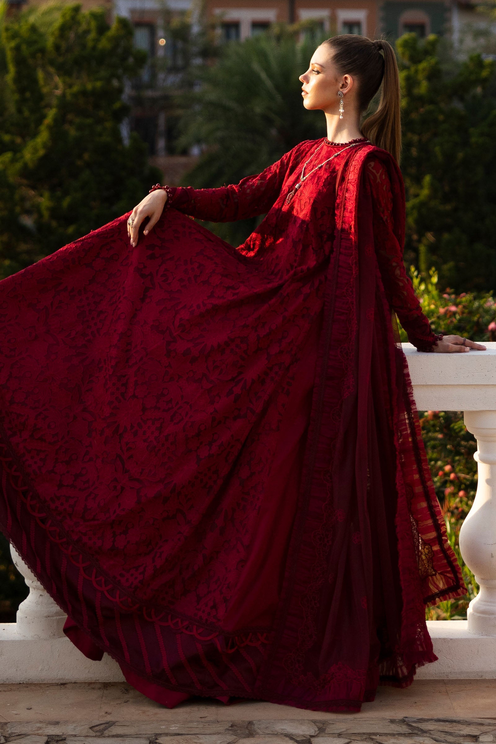 Embroidered Lawn Fabric (3Pcs)