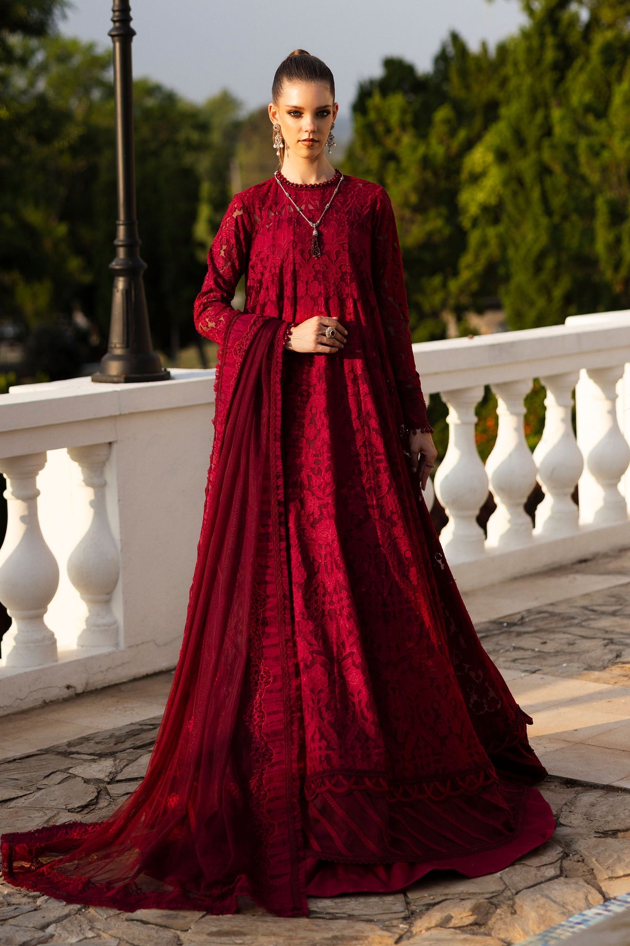 Embroidered Lawn Fabric (3Pcs)