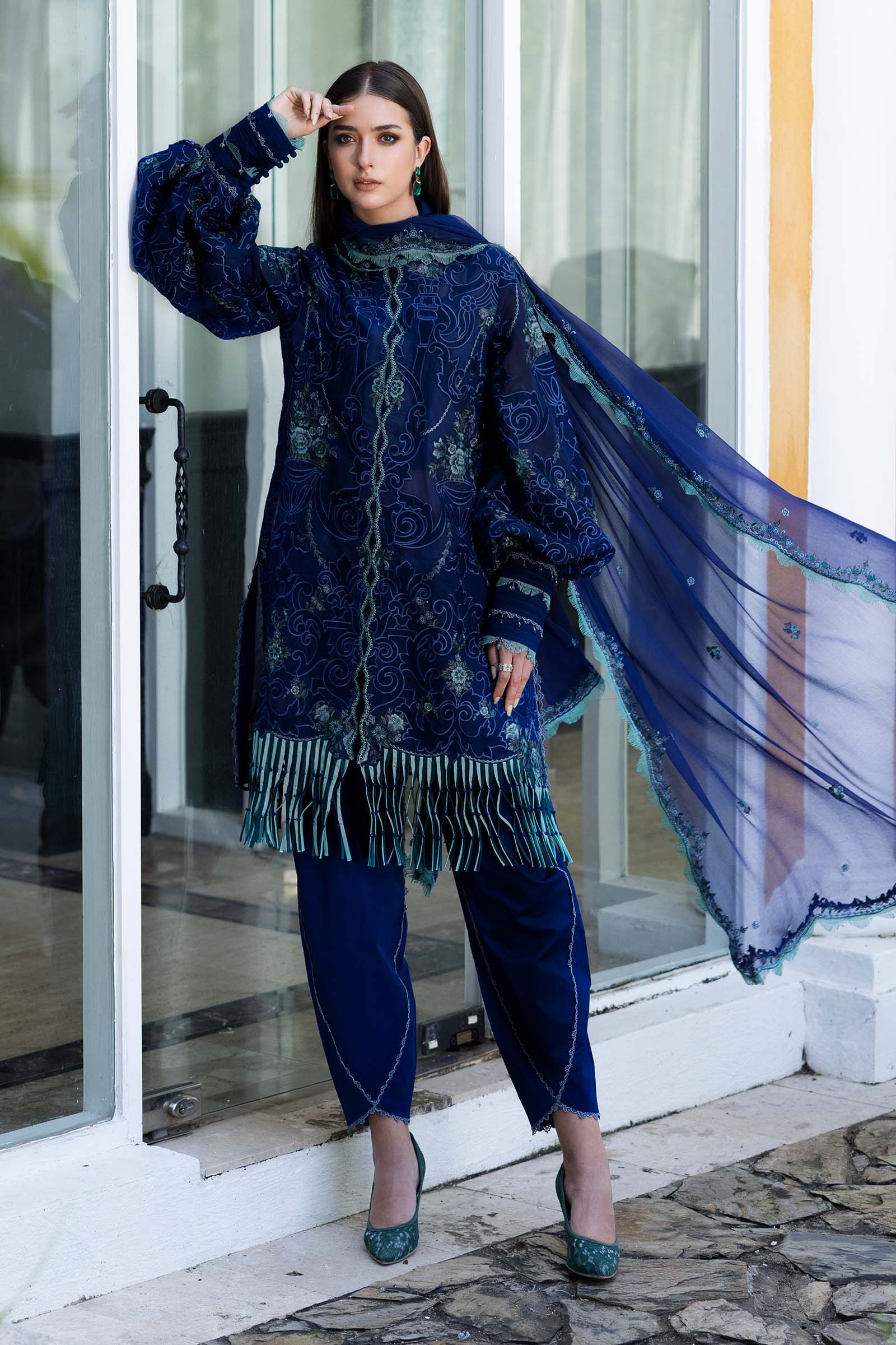 Embroidered Lawn Fabric (3Pcs)