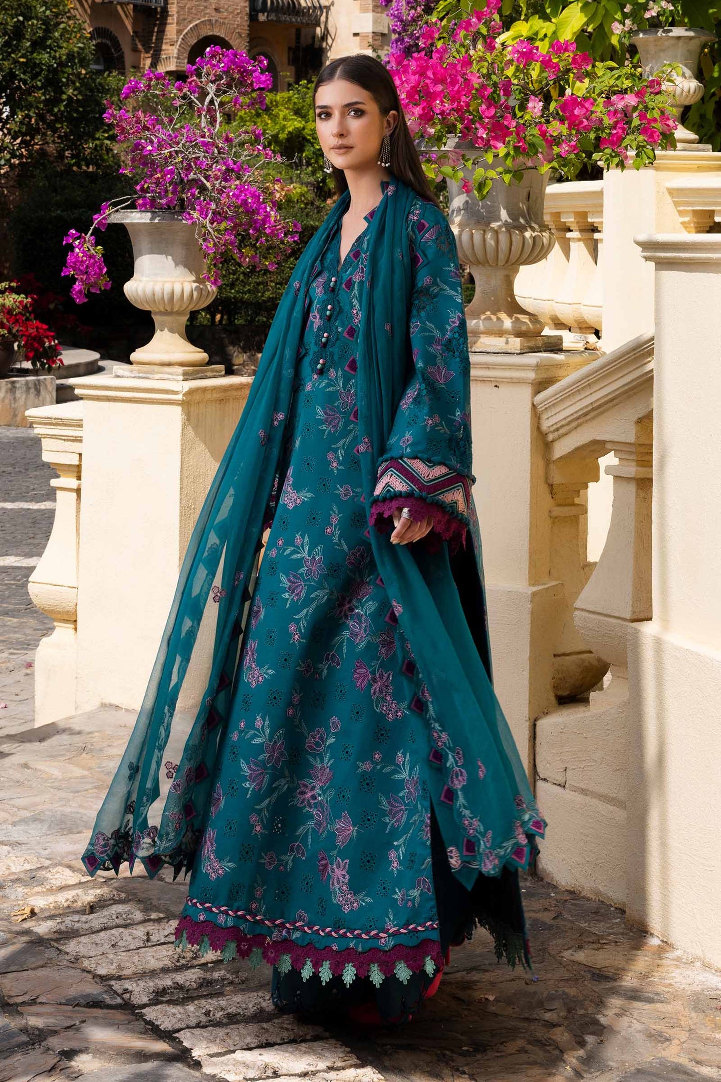 Embroidered Lawn Fabric (2Pcs)