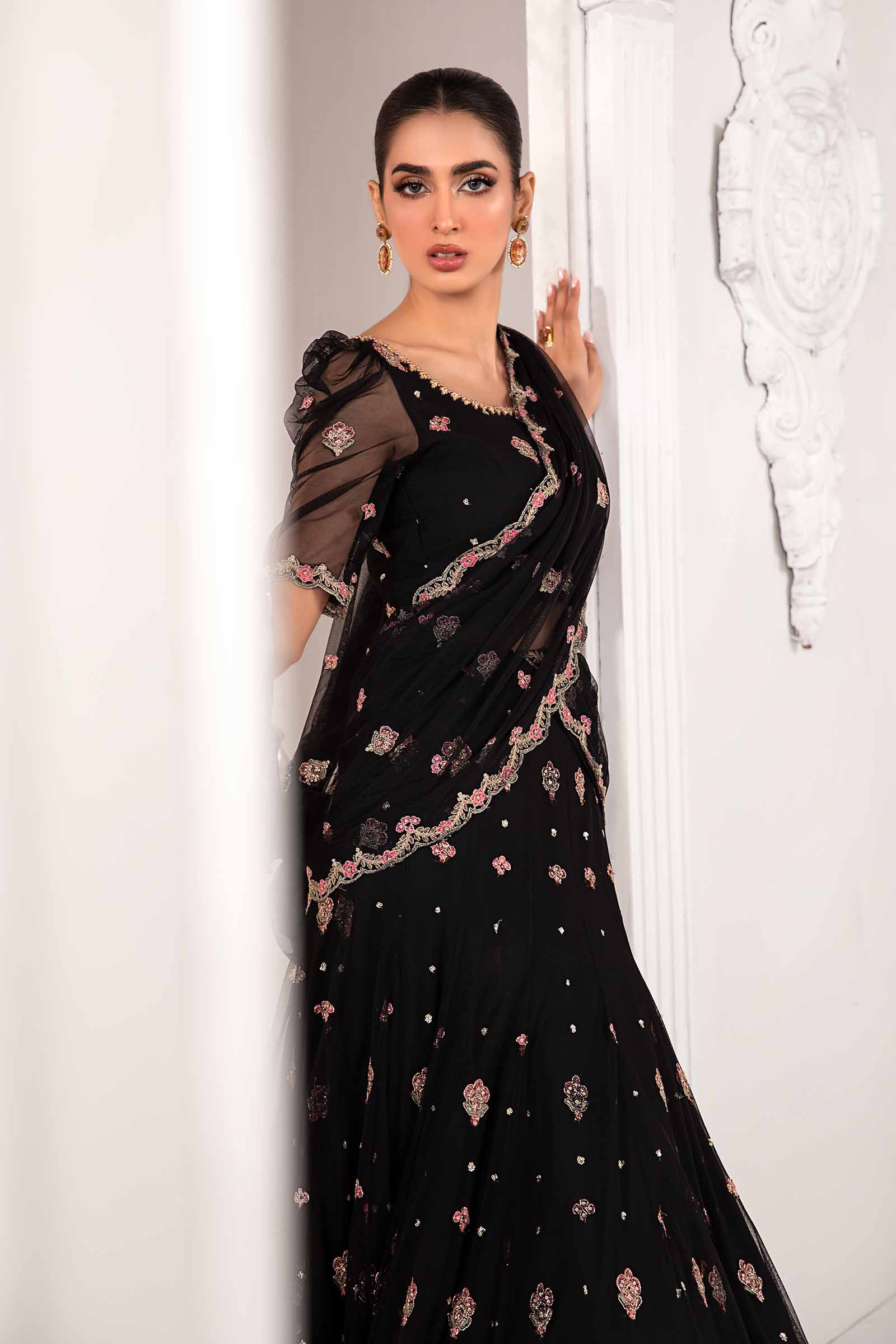Embroidered Poly Net Fabric Sleeves | LF-704