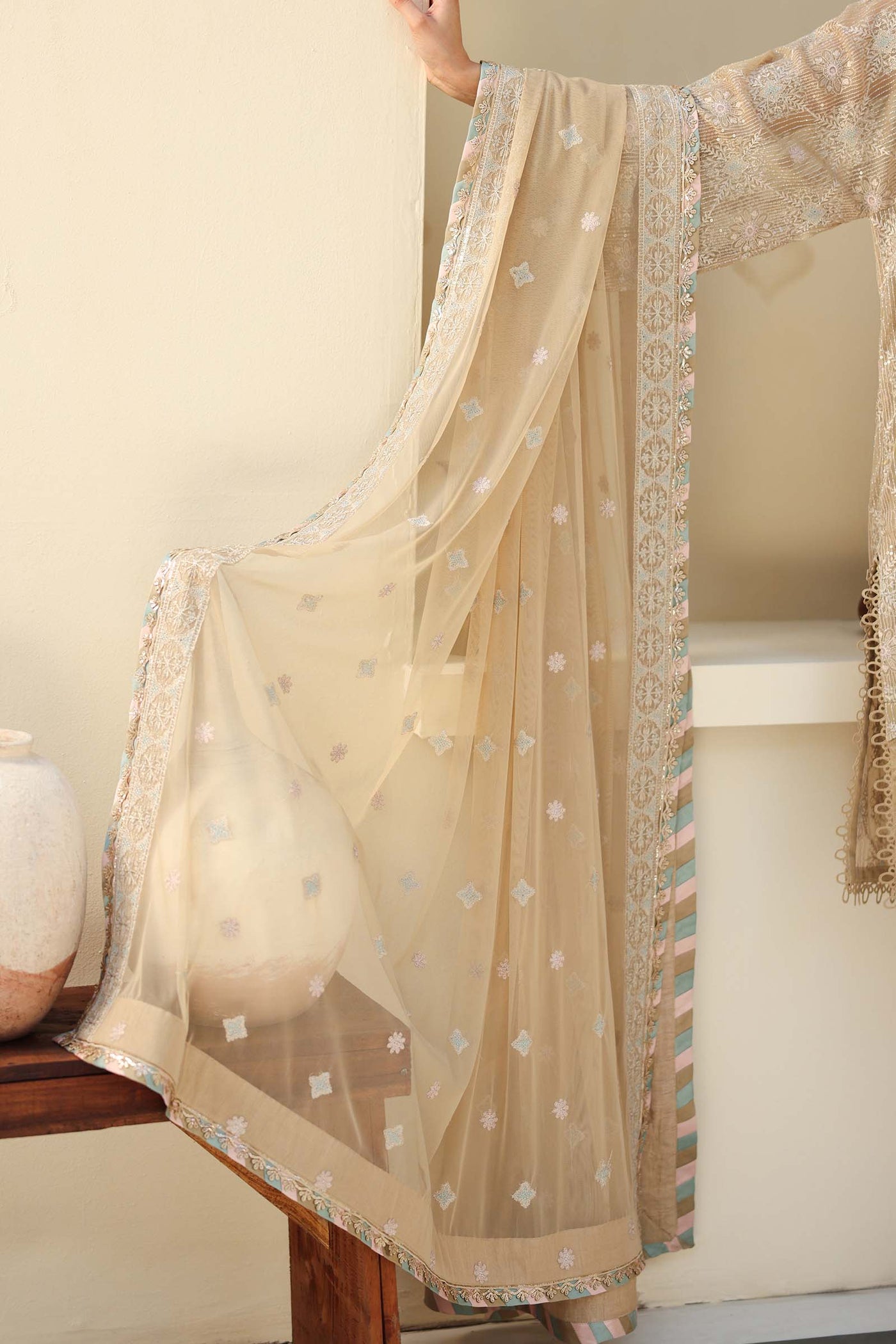 Embroidered Net Fabric (2Pcs) | LF-801