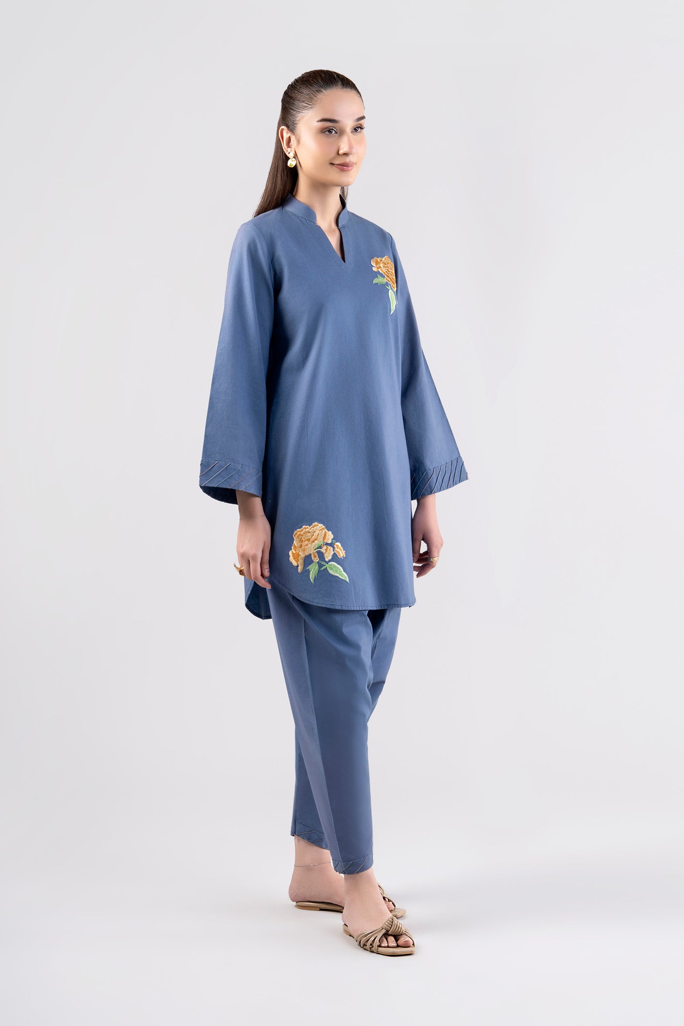 2 Pc Embroidered Linen Suit